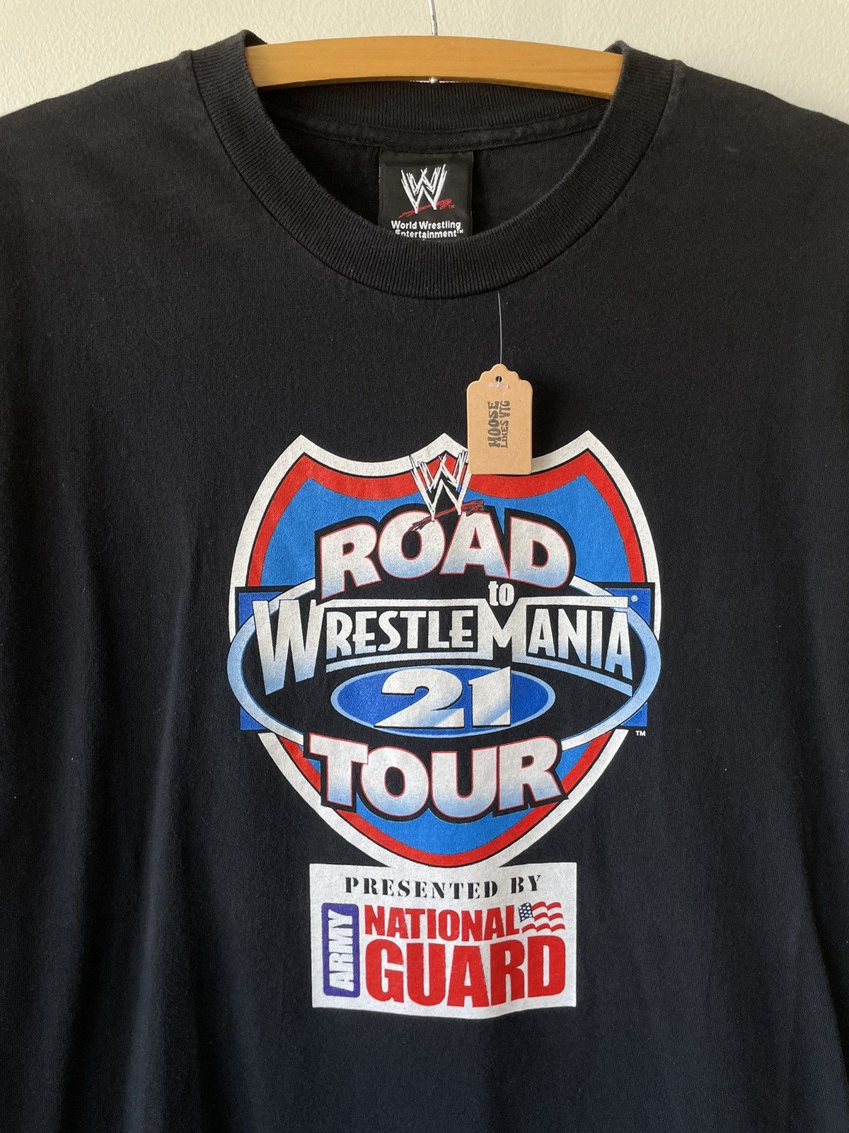Vintage × WWE Vintage 2004 WWE Wrestle Mania 21 Tour tee Size US L / EU 52-54 / 3 - 2 Thumbnail