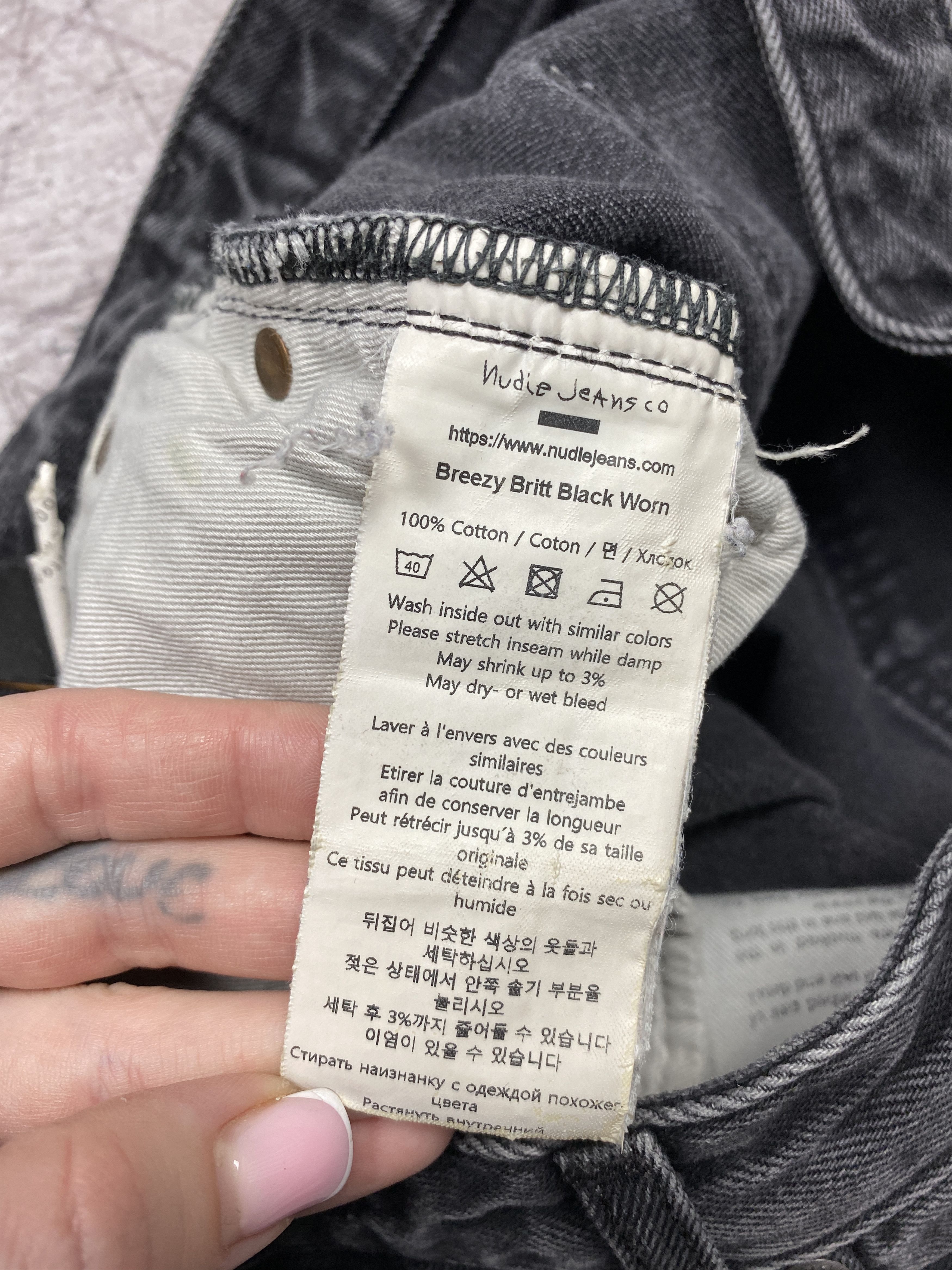 Nudie Jeans × Vintage Nudie Jeans Breezy Britt Black Worn Denim Pants Size US 32 / EU 48 - 13 Thumbnail