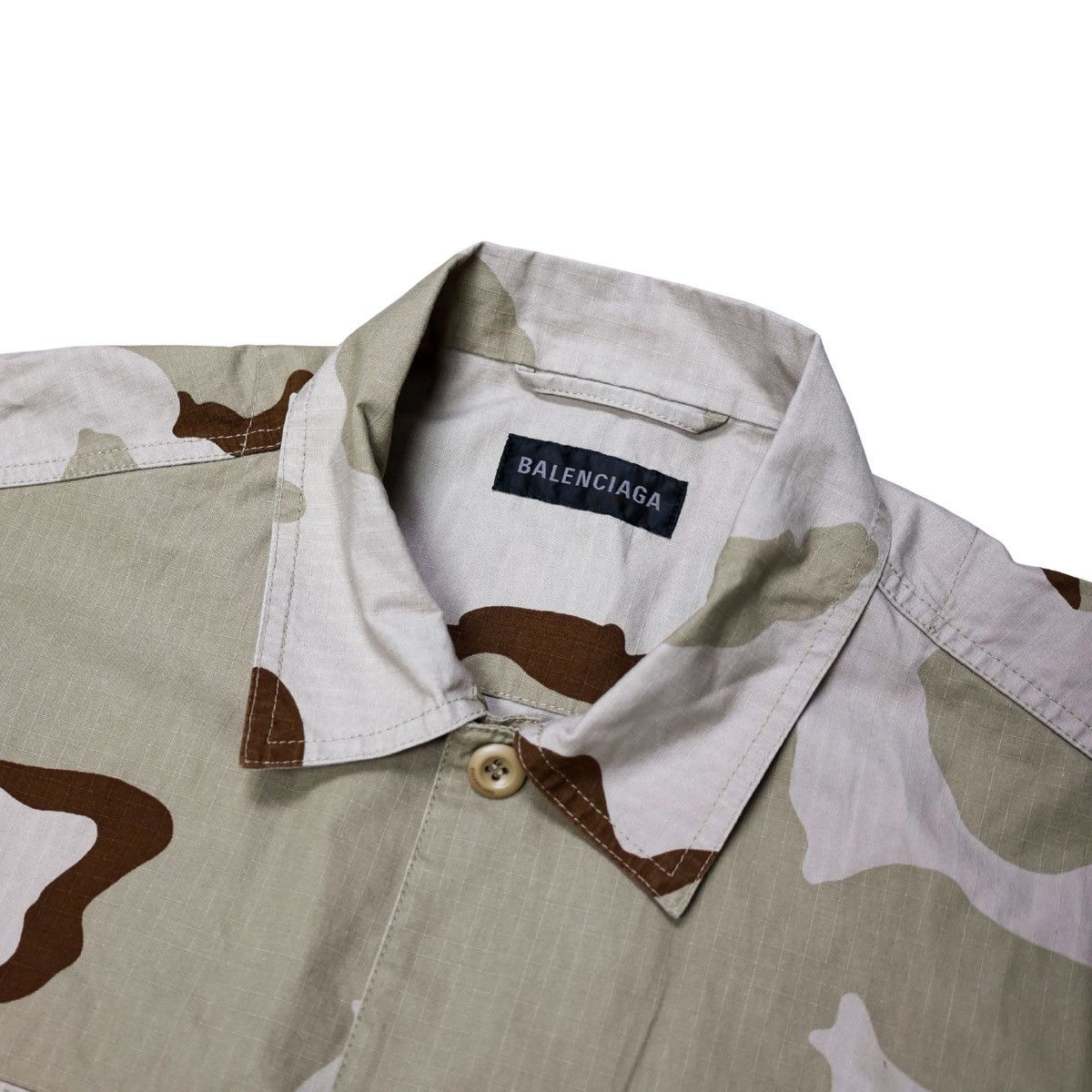 Balenciaga × Designer BALENCIAGA Snow Camo Oversized Cargo Over Shirt Jacket Size US XXL / EU 58 / 5 - 6 Thumbnail