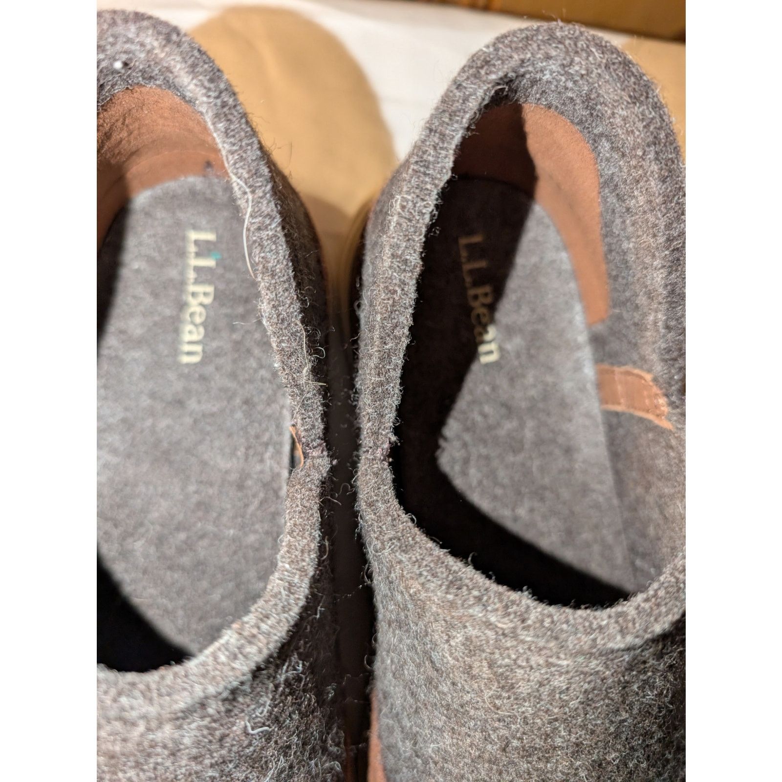 L.L. Bean L.L. Bean Downeast Wool slip on shoes Men's Size 9M Size US 9 / EU 42 - 4 Thumbnail