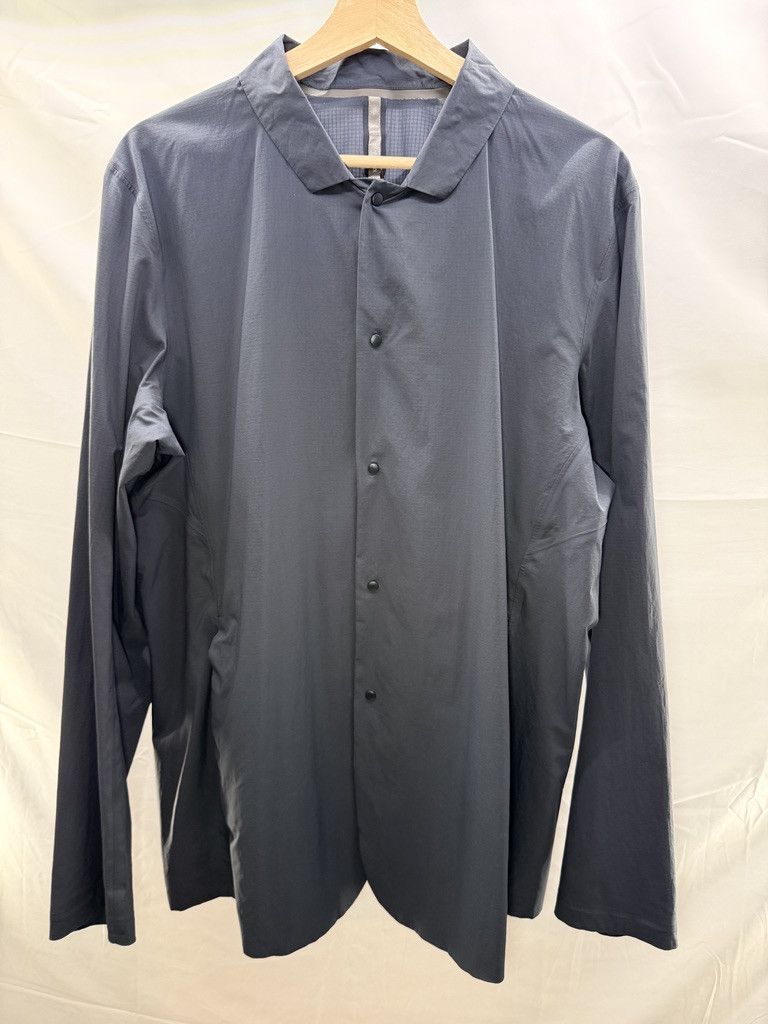 【希少】ARC'TERYX VEILANCE Windshell Blazer Arc'teryx ARCTERYX Veilance Windshell Tempes Blue Nylon Blazer