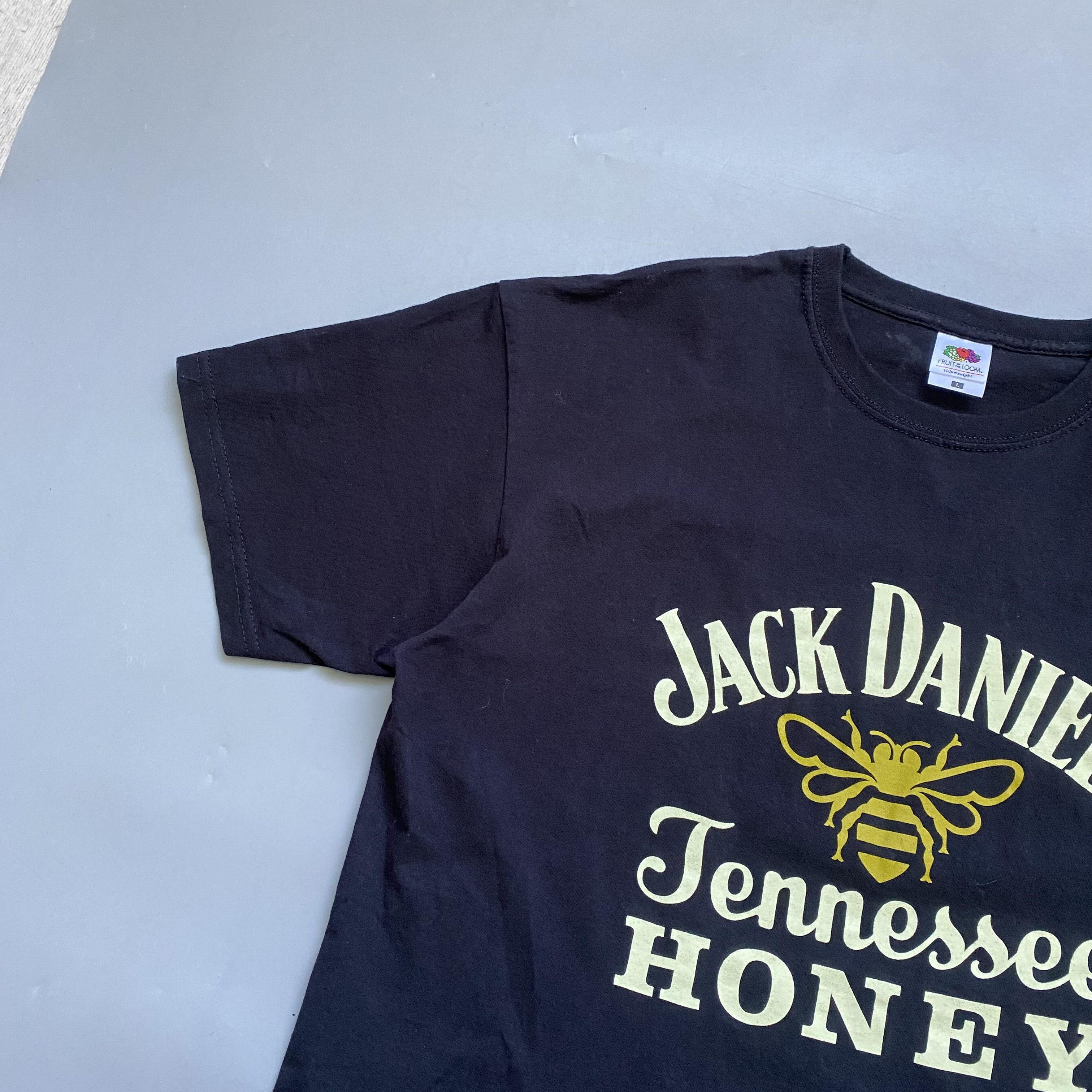 Band Tees 🐝Vintage Jack Daniels honey Whiskey promo tee Size US M / EU 48-50 / 2 - 4 Thumbnail