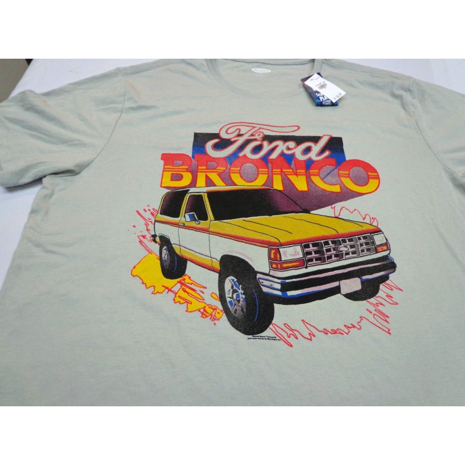 Old Navy OLD NAVY T-Shirt FORD BRONCO Graphic Print Crew Neck XL Men Gray Short Sleeve Casual Vintage No Size US XL / EU 56 / 4 - 2 Thumbnail