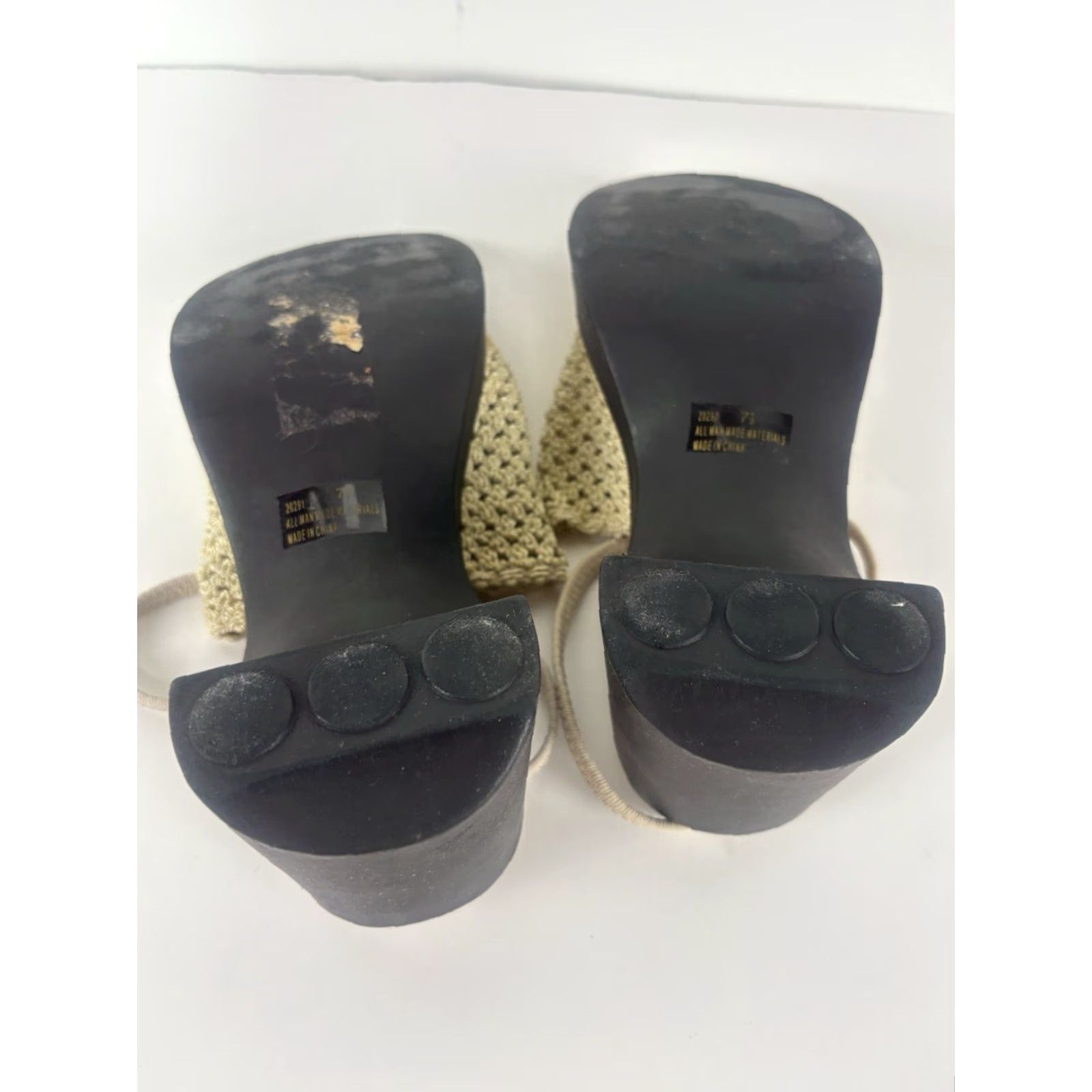 Vintage Fashion Bug Strappy Heels Womens 7.5 Cream Open Toe Block Heel 3in Straps Sandals Shoes Size US 8 / IT 38 - 7 Thumbnail