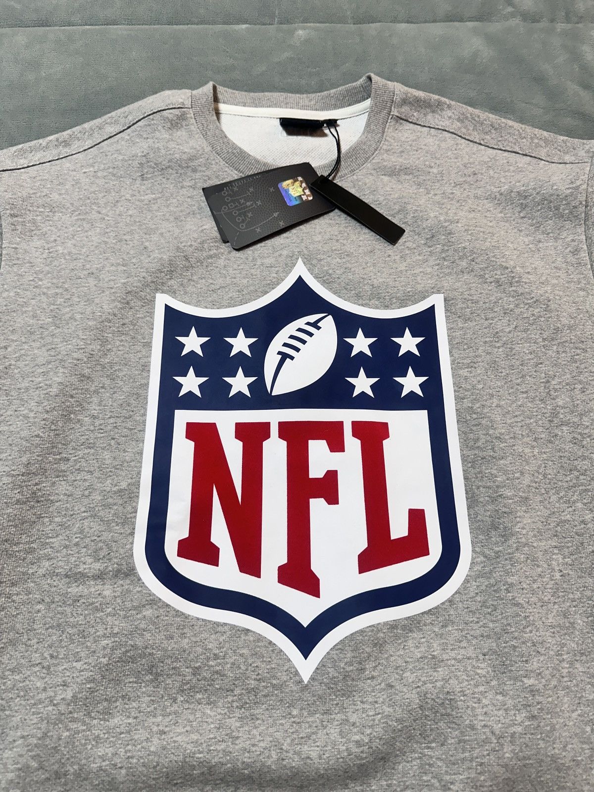 NFL New NFL Athletic Logo Crewneck Sweater Size XLarge Size US XL / EU 56 / 4 - 2 Thumbnail