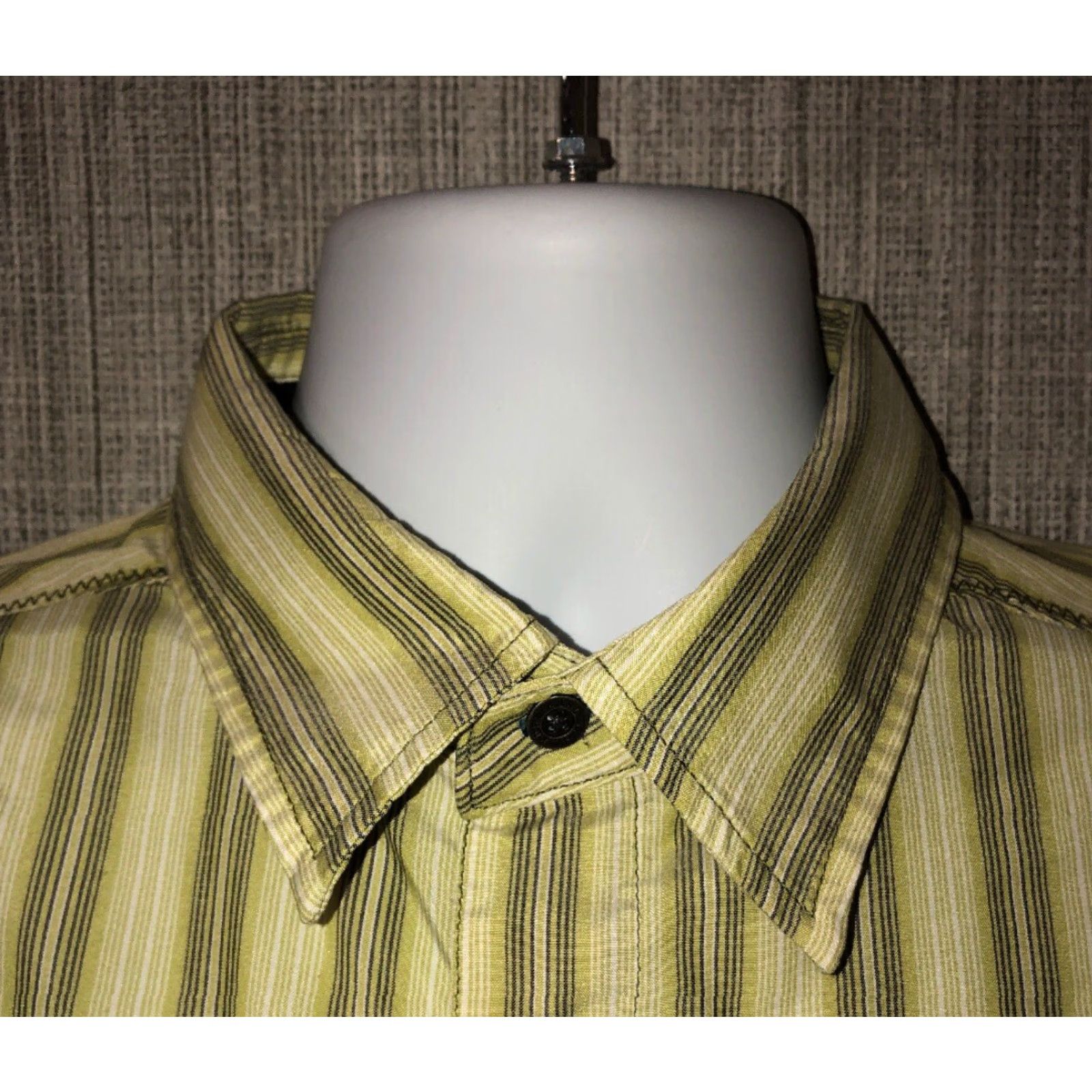 Vintage Kuhl Mens Green Striped Short Sleeve Button Front Shirt M Size US M / EU 48-50 / 2 - 3 Thumbnail