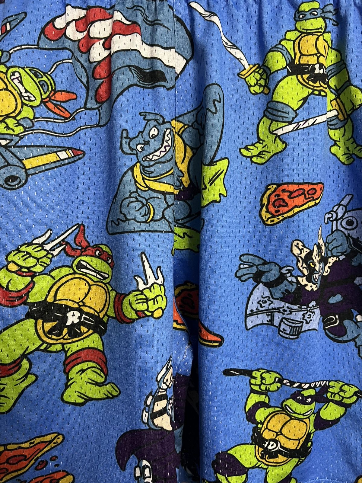 Other Teenage Mutant Ninja Turtles Shorts Size US 36 / EU 52 - 2 Thumbnail
