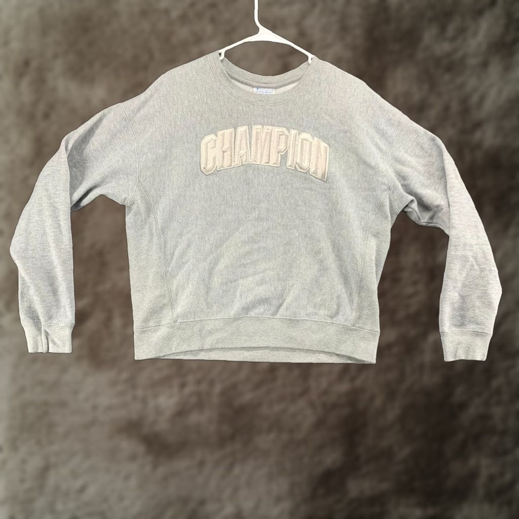 Champion Champion Sweatshirt Womens Large Gray Reverse Weave Pullover Crewneck Logo Size L / US 10 / IT 46 - 1 Thumbnail
