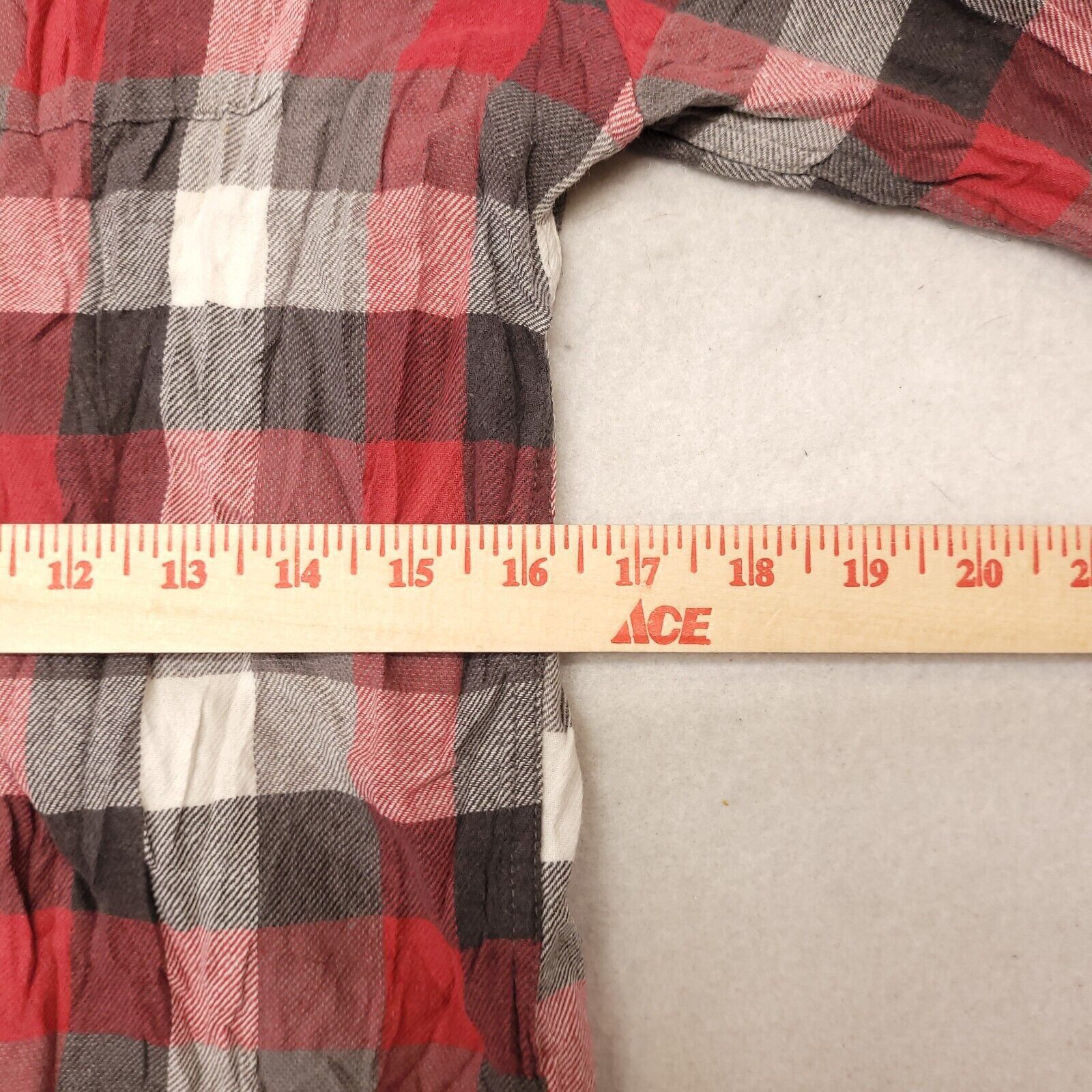 Croft & Barrow Croft & Barrow Gingham Flannel Button Up Shirt Mens Size S Size US S / EU 44-46 / 1 - 9 Thumbnail