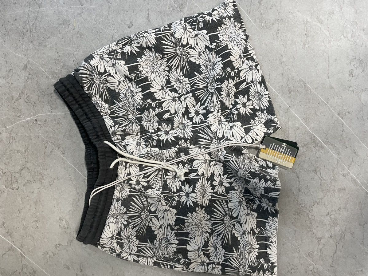 Kith Sweat shorts M Size US 32 / EU 48 - 2 Thumbnail