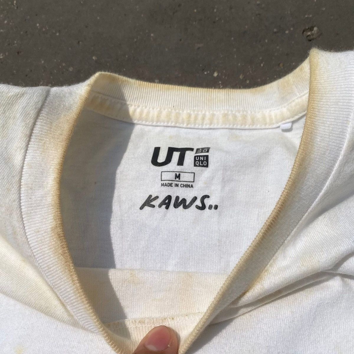 Uniqlo RARE ‼️ Kaws Size US M / EU 48-50 / 2 - 3 Thumbnail