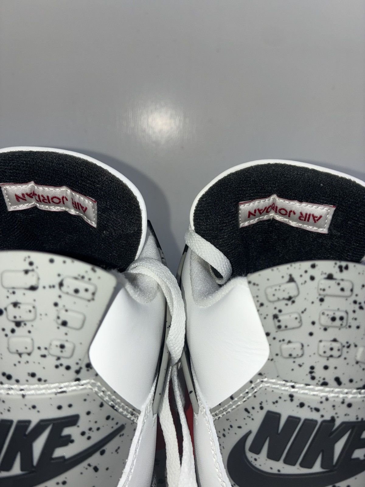 Jordan Brand Jordan 4 retro white cement deadstock Size US 11 / EU 44 - 7 Thumbnail