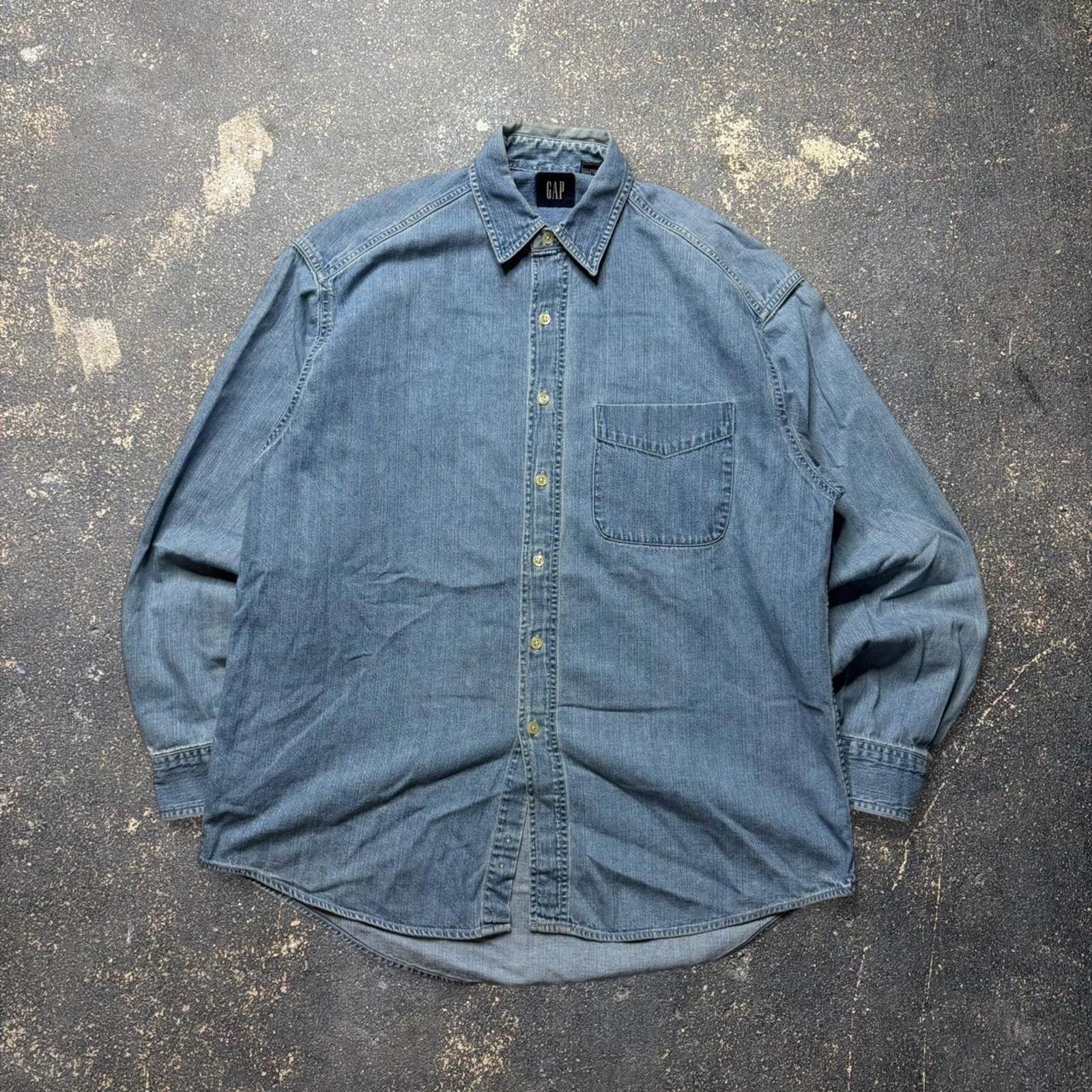 Gap Vintage 90’s GAP Denim Button Shirt Size US M / EU 48-50 / 2 - 1 Thumbnail