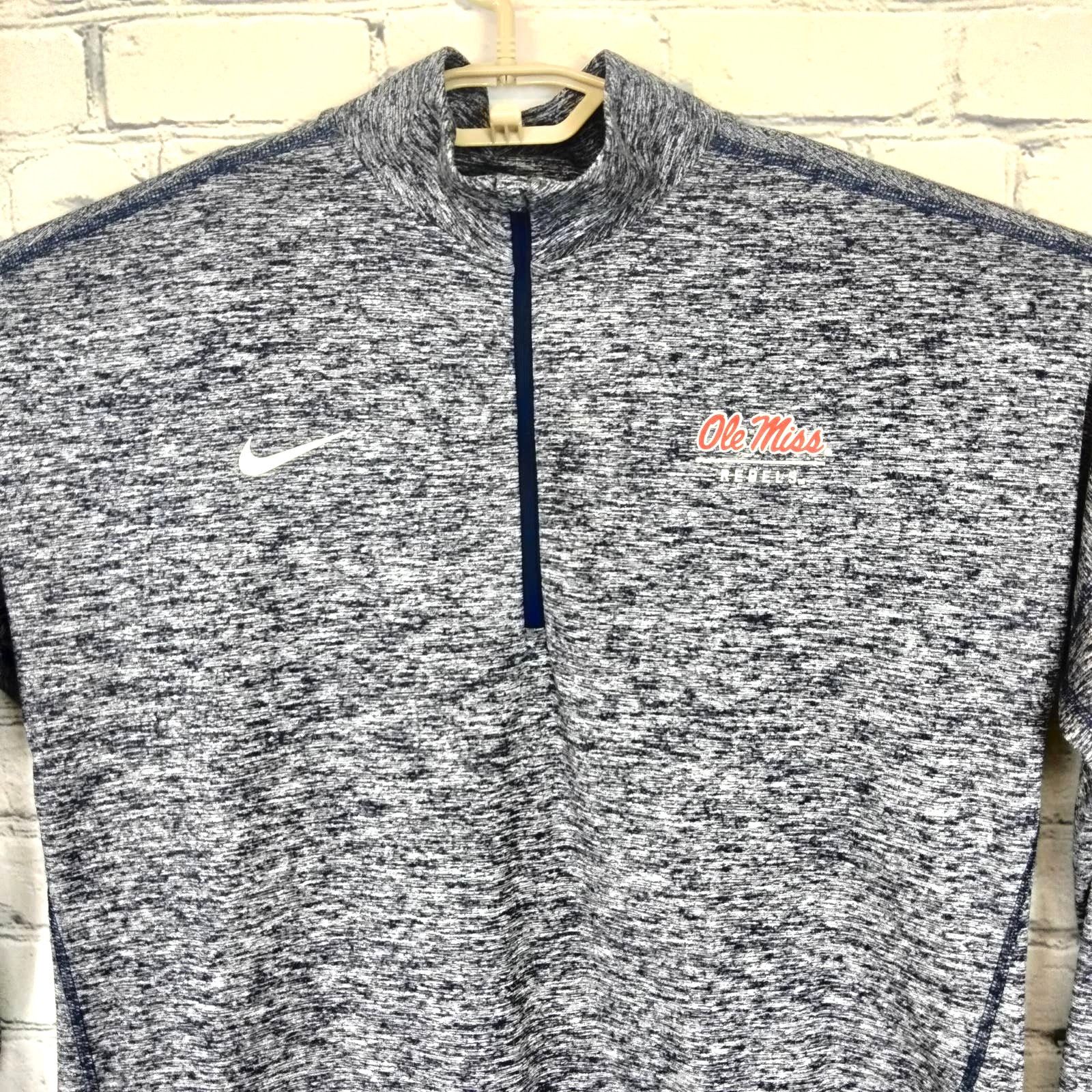 Nike Nike Dri-Fit Ole Miss Rebels Womans Lg 1/4 Zip Shirt Size L / US 10 / IT 46 - 2 Thumbnail