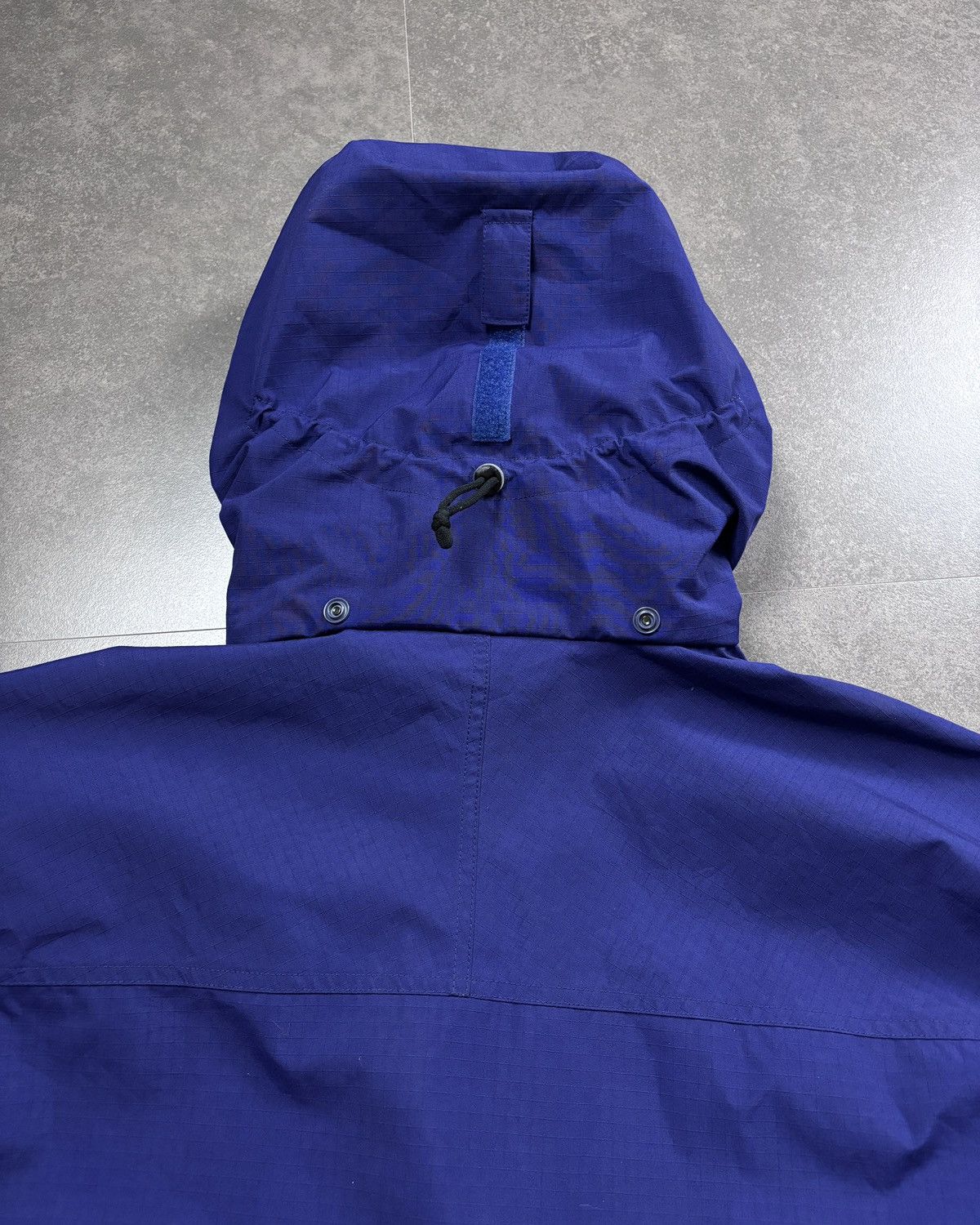 Montbell Vintage Montbell Goretex Oval Logo Anorak Jacket Size US L / EU 52-54 / 3 - 13 Thumbnail