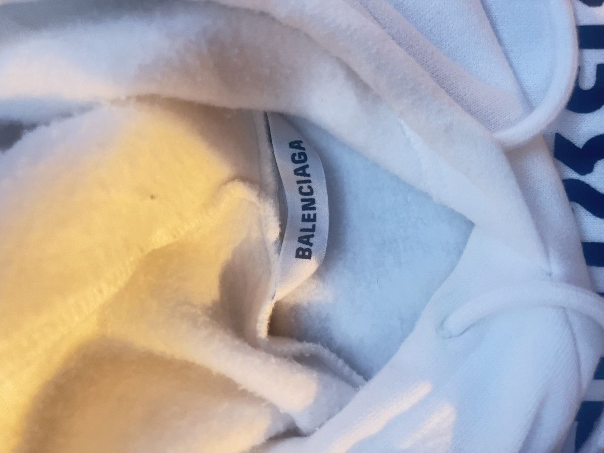 Balenciaga Balenciaga language hoodie Size US M / EU 48-50 / 2 - 3 Thumbnail