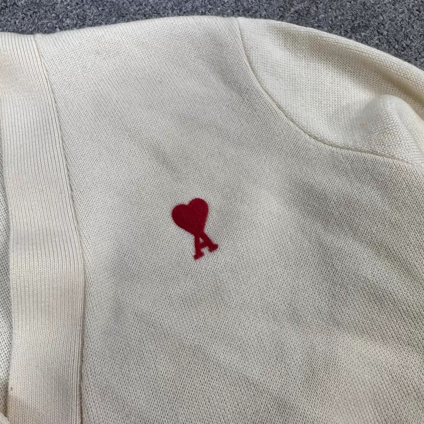 AMI Ami Heart Logo Single-Breasted Wool Knit Cardigan XS 99N Size XS / US 0-2 / IT 36-38 - 5 Thumbnail