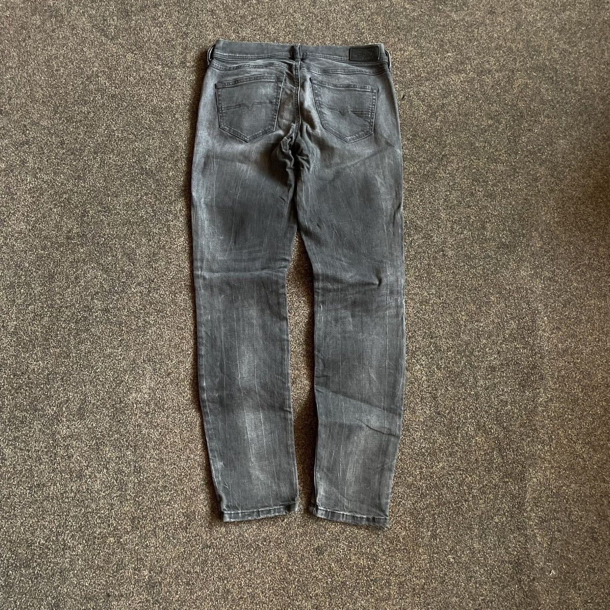 Vintage Vintage Diesel Faded Distressed Slim Jeans Grunge Y2K 27 Size 27" / US 4 / IT 40 - 3 Thumbnail