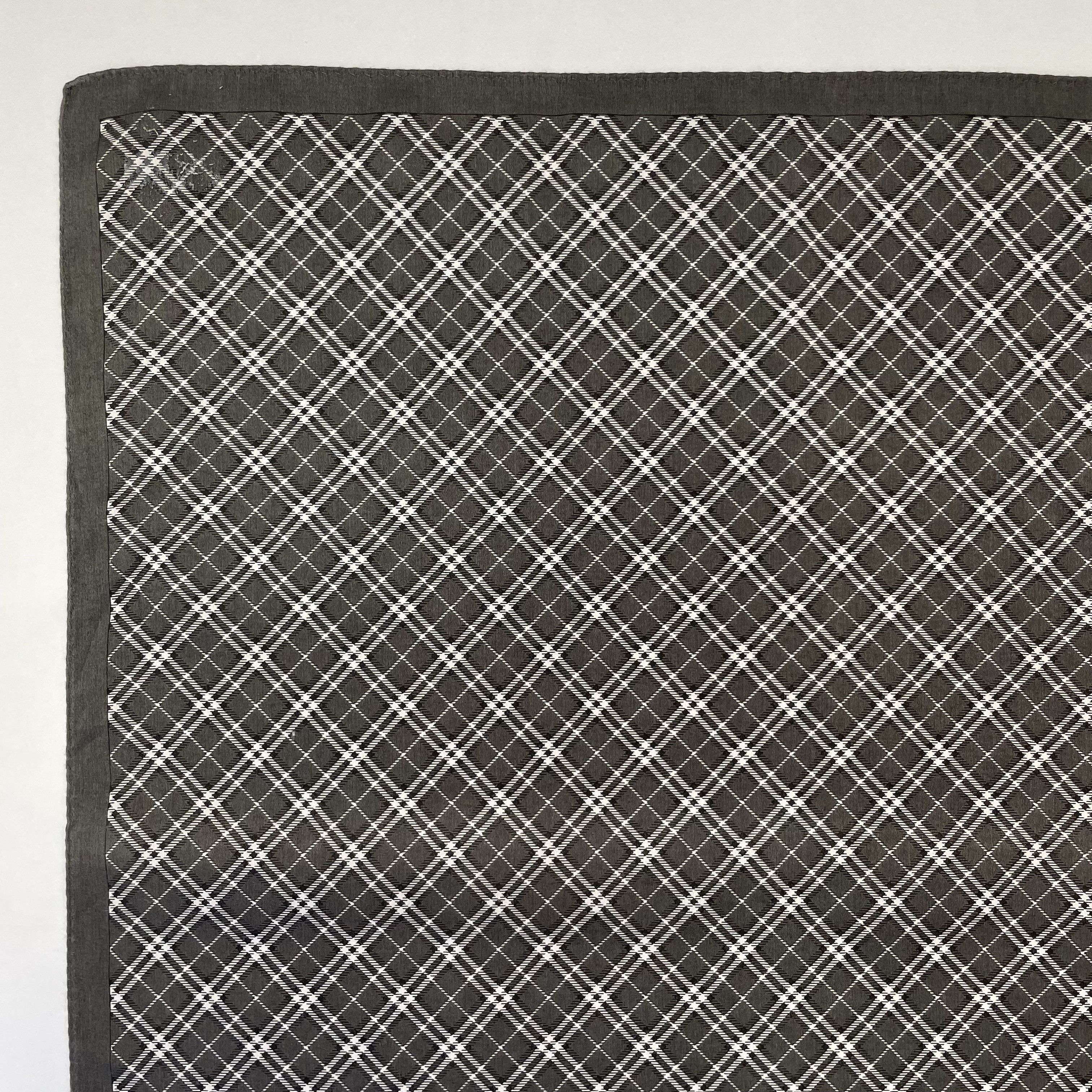 Burberry Burberry Handkerchief / Neckerchief / Bandana - 4277 Size ONE SIZE - 6 Thumbnail