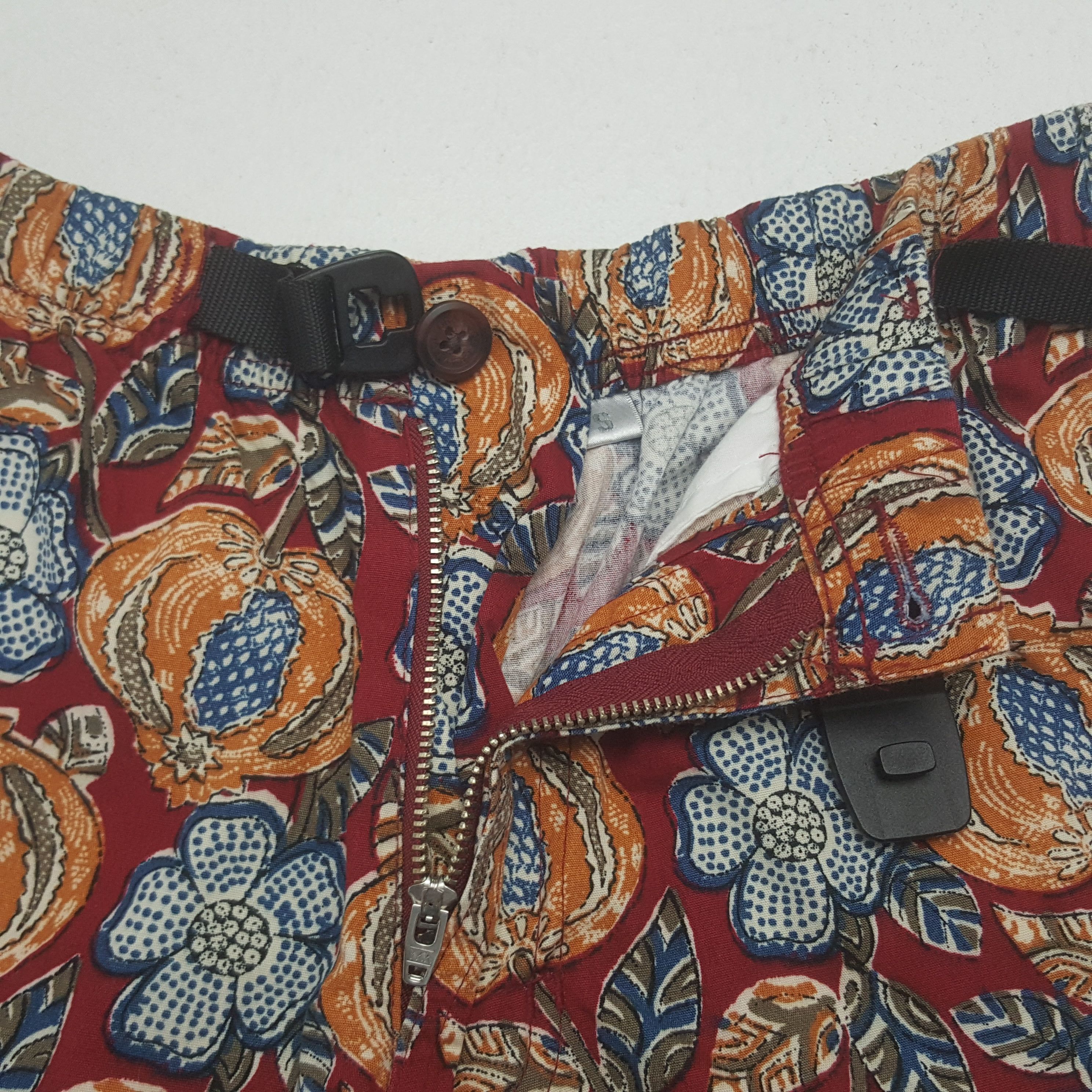 Gramicci Vintage Gramicci Outdoor Fullprint Short Pants C318N16 Size 24" / US 00 / IT 34 - 5 Thumbnail