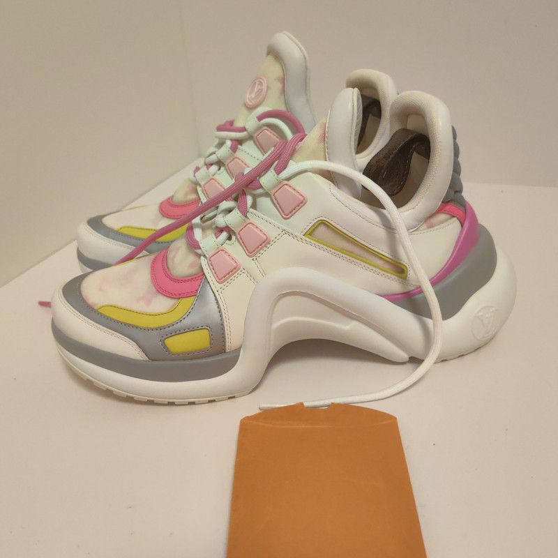 Louis Vuitton Louis Vuitton Archlight Fashion Sneakers in Pink and White 0079 Size US 7.5 / EU 40-41 - 1 Thumbnail