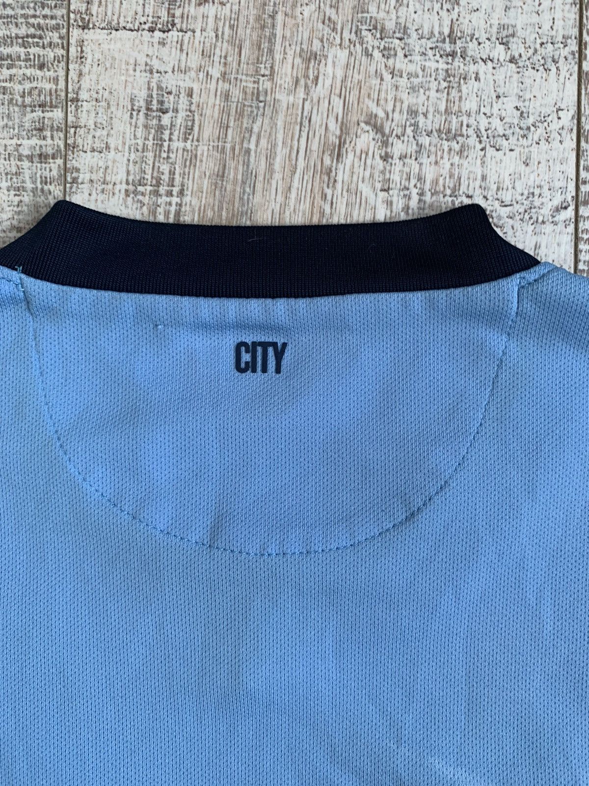 Nike × Vintage Vintage Nike Manchester city soccer jersey T shirt Size US S / EU 44-46 / 1 - 10 Thumbnail