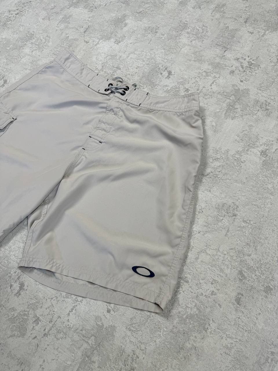 Oakley Vintage Oakley Gray Y2K Shorts Size 36 Size US 36 / EU 52 - 3 Thumbnail