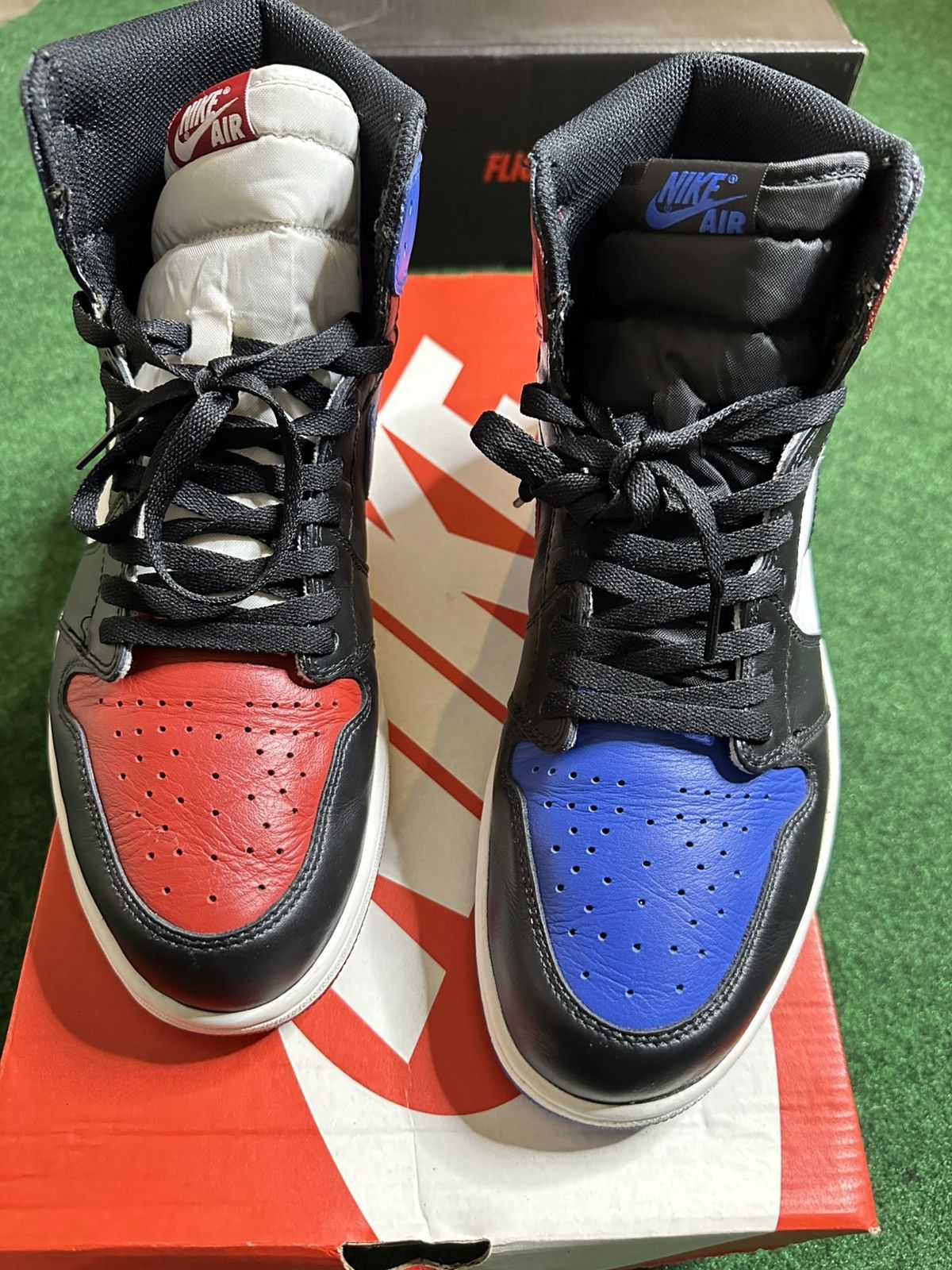 Jordan Brand Air Jordan 1 “top 3” Size US 12 / EU 45 - 4 Thumbnail