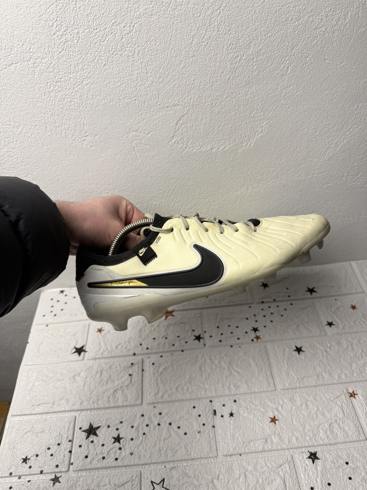 Nike Nike Tiempo Legend 10 Elite FG US12 UK11 EUR46 DV4328-700 Size US 12 / EU 45 - 1 Thumbnail