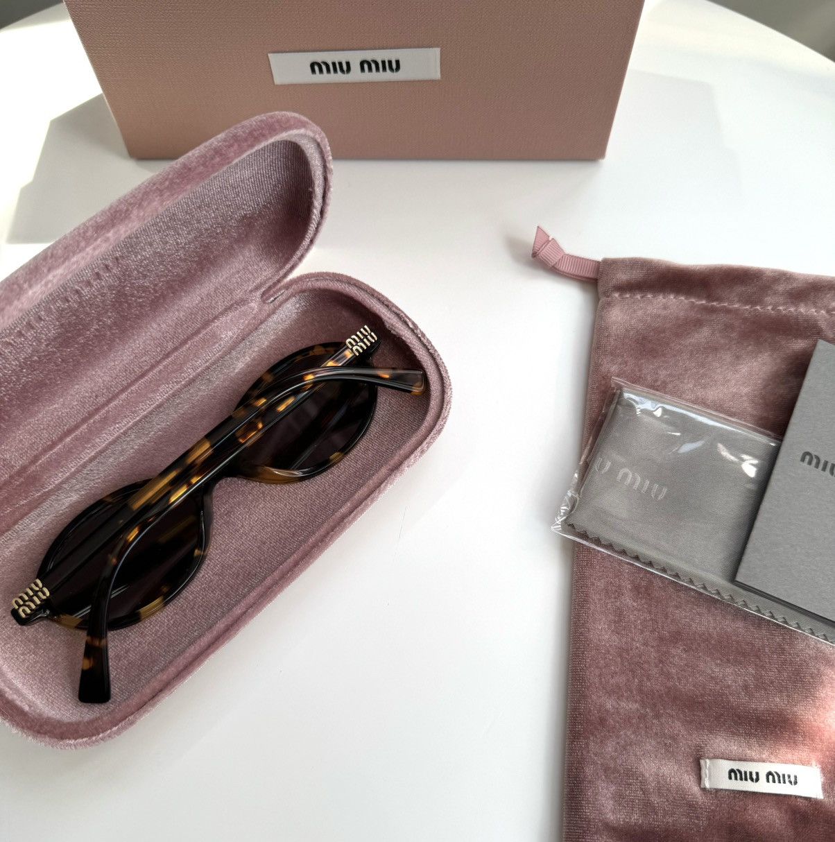 Miu Miu NEW Miu Miu sunglasses MU 04ZS VAU-07F Size ONE SIZE - 7 Thumbnail
