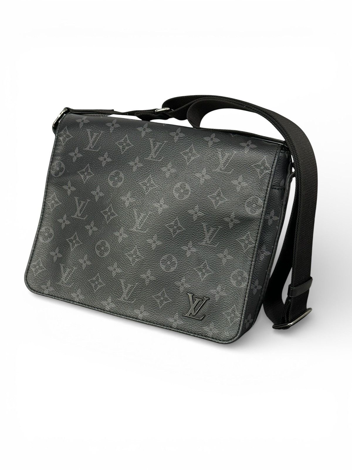 Louis Vuitton LOUIS VUITTON Monogram Eclipse District Shoulder Bag Size ONE SIZE - 1 Thumbnail