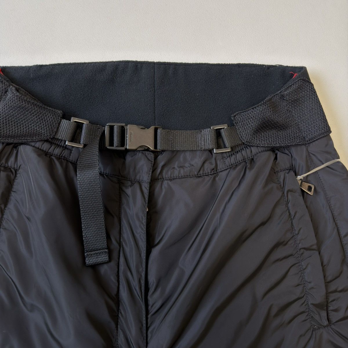 Prada Mid 2000s Black Nylon Ski Trousers Size 26" / US 2 / IT 38 - 5 Thumbnail