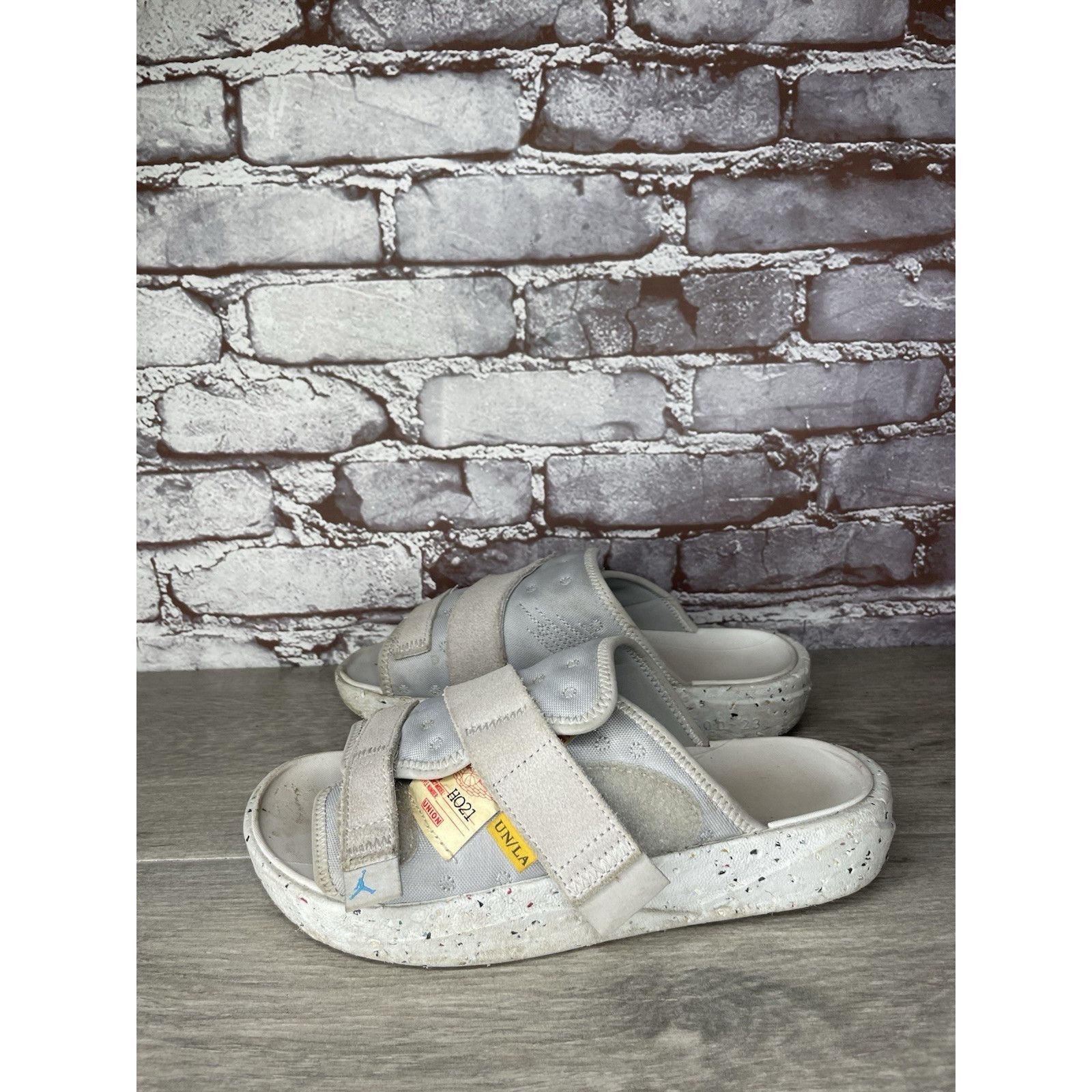 Jordan Brand Air Jordan Crater SP Union LA Grey Slide Strap Sandals Men 7 Size US 7 / EU 40 - 13 Thumbnail