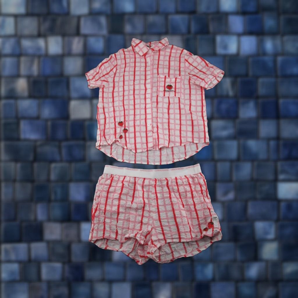 Life is Good Life Is Good Womens Pajama Set Sleep Tee & Shorts Pink Plaid Strawberry Size L Size 36" / US 14 / IT 50 - 1 Thumbnail