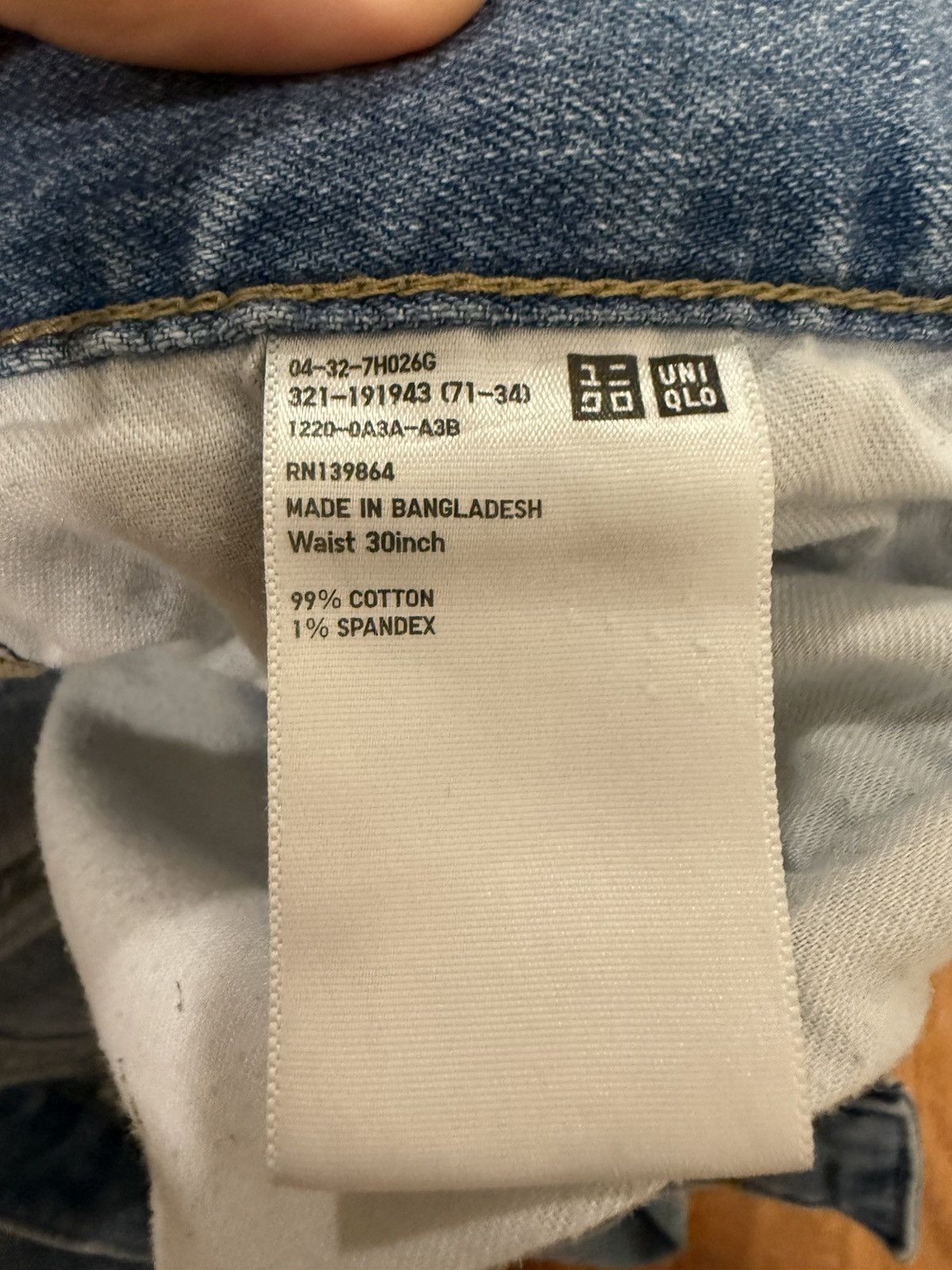 Uniqlo Uniqlo Distressed Slim Fit Jeans Size US 30 / EU 46 - 4 Thumbnail