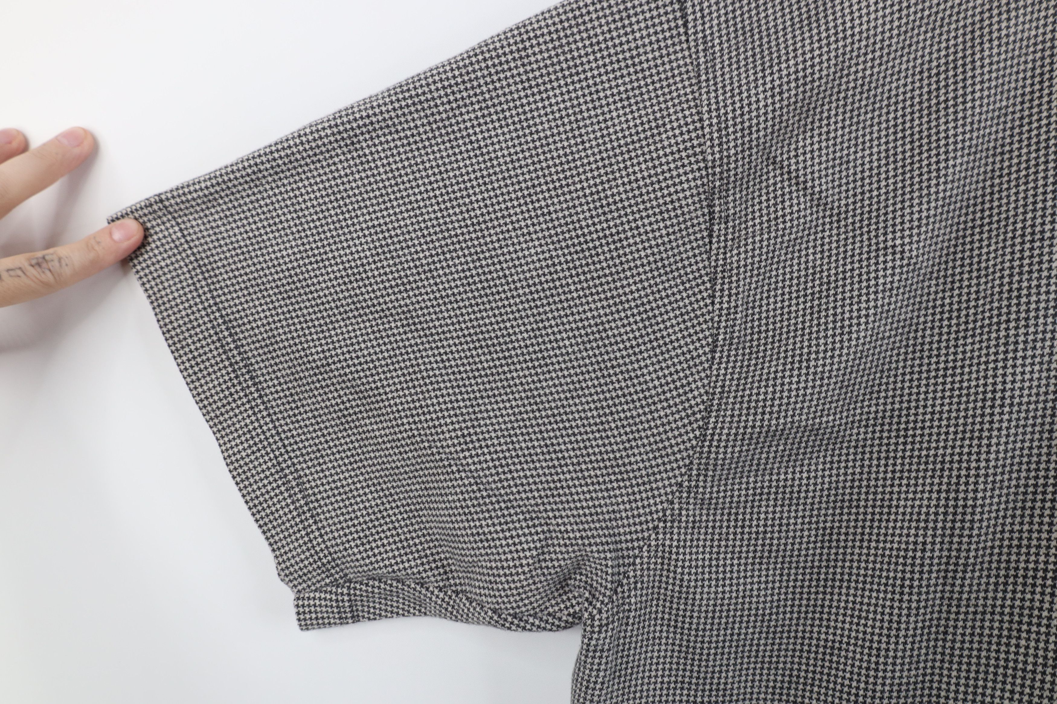 Vintage Vintage 90s Streetwear Knit Collared Golf Polo Shirt Size US XXL / EU 58 / 5 - 6 Thumbnail