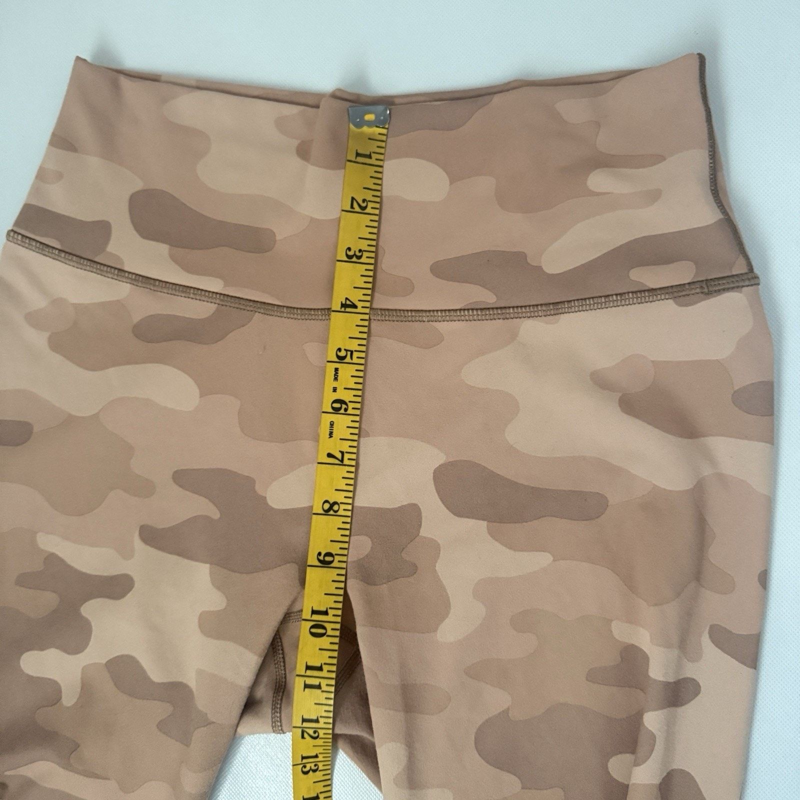 Fabletics Fabletics Powerhold Camo Gym Workout Running Lounge Leggings Size 27" / US 4 / IT 40 - 7 Thumbnail