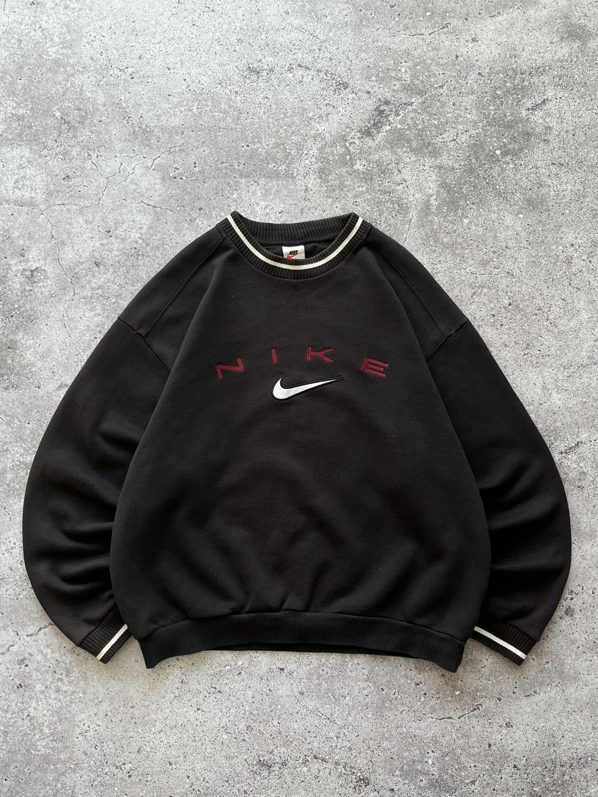 Pre-owned Nike X Vintage Nike Y2k Center Swoosh Logo Crewneck Sweatshirts In Black