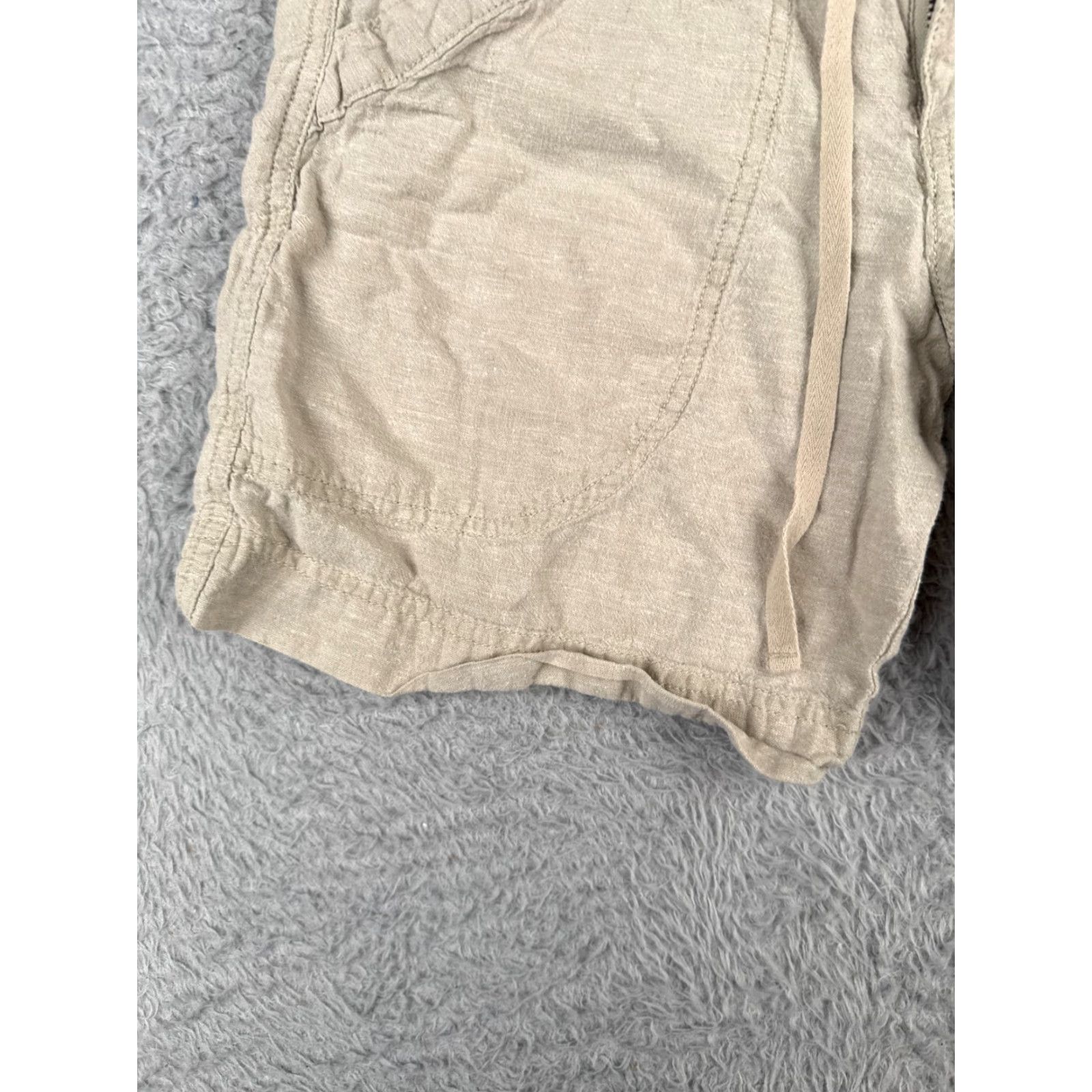 Patagonia Patagonia Shorts Women 4 Beige Hemp Cotton Blend Cargo Hiking Camp Beach 28x7 Cargo Pocket Zipper Logo Investigate? Size 27" / US 4 / IT 40 - 3 Thumbnail
