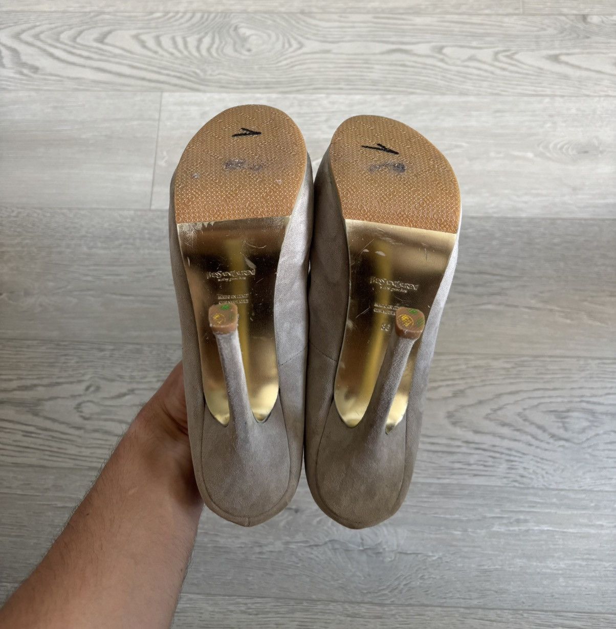 Yves Saint Laurent Yves Saint Laurent Suede Platform Heels YSL Size US 6 / IT 36 - 6 Thumbnail