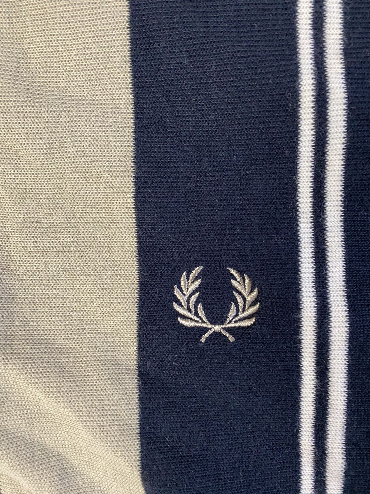 Fred Perry Fred Perry Vertical Stripe Polo Shirt Size US L / EU 52-54 / 3 - 3 Thumbnail