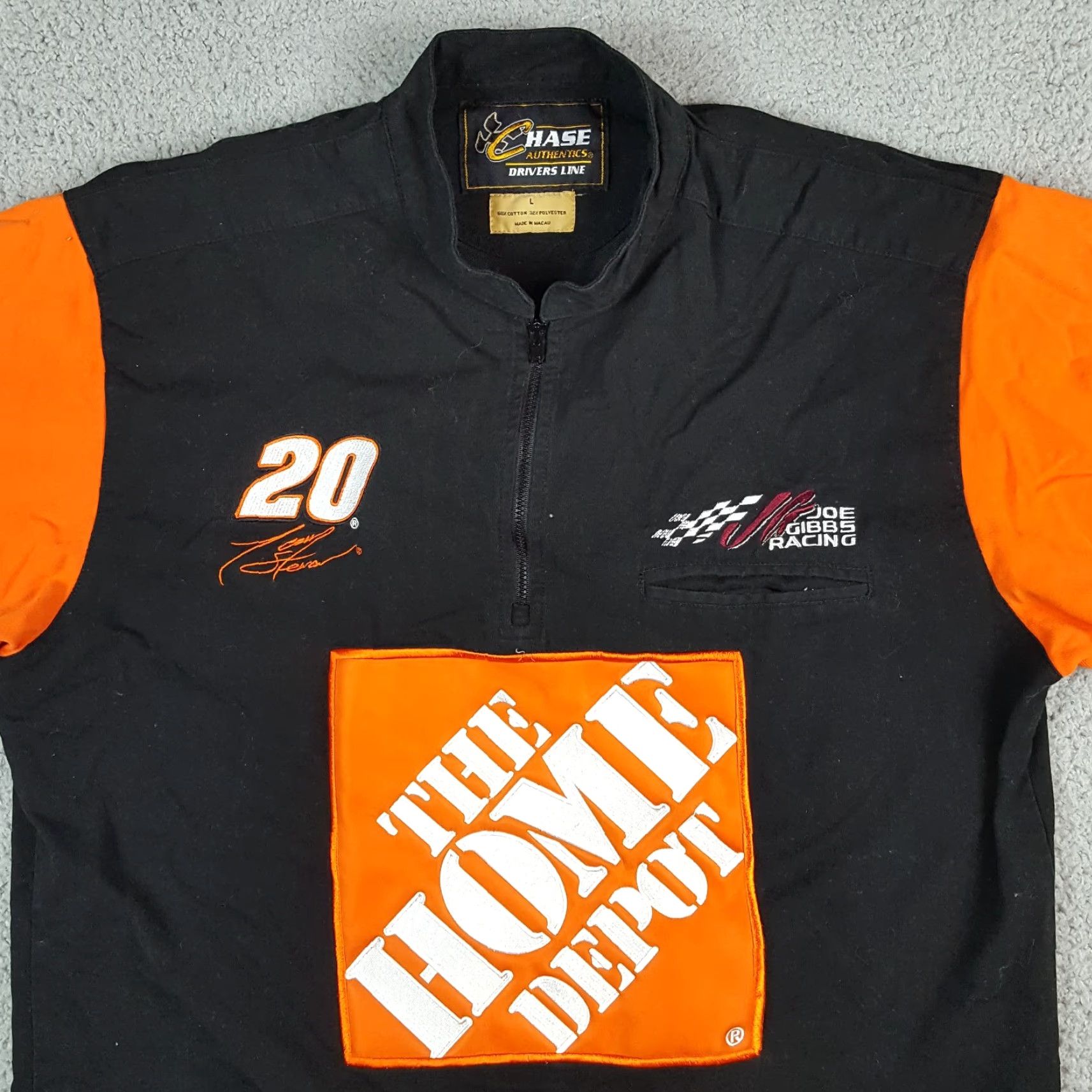 Chase Authentics VINTAGE Tony Stewart Home Depot Racing NASCAR 1/4 Zip Men's Size L Retro Race T Shirt Size US L / EU 52-54 / 3 - 2 Thumbnail