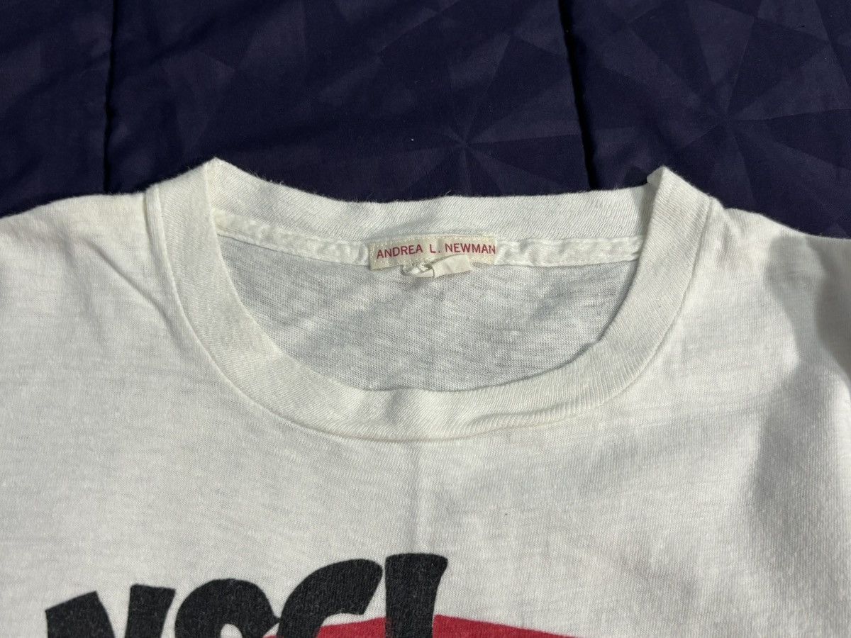 Vintage Vintage 1970s NSCI Keeps On Truckin Size US S / EU 44-46 / 1 - 7 Thumbnail