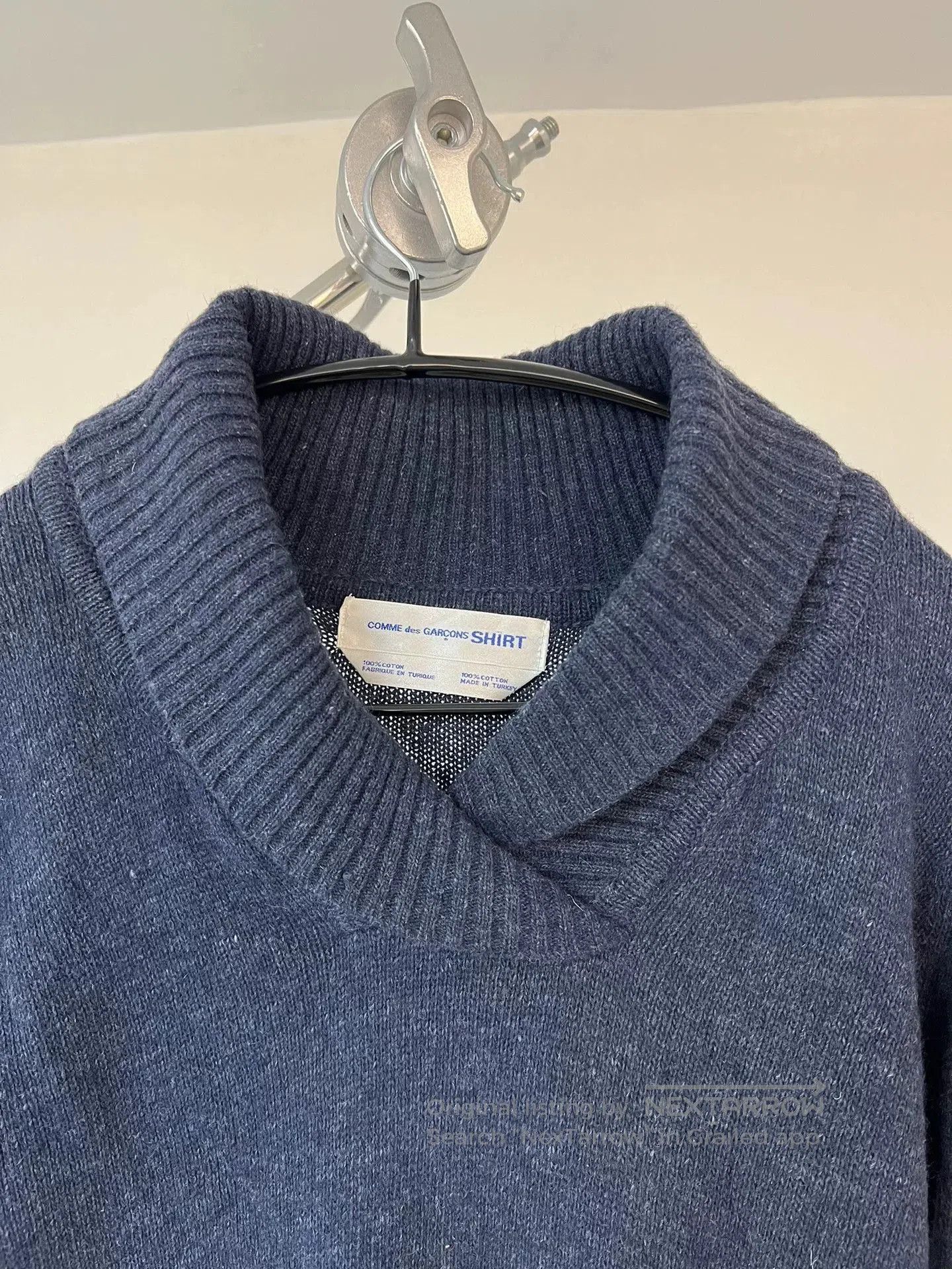 Comme des Garcons Comme des Garçons V-Neck Sweater. Size US S / EU 44-46 / 1 - 3 Thumbnail