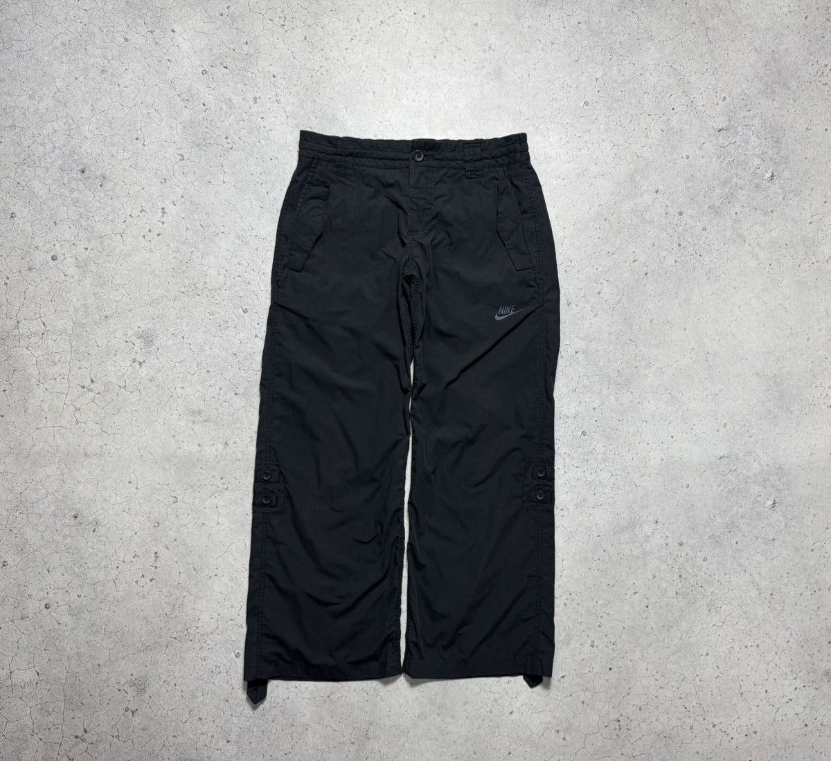 Nike Nike Vintage Cargo Pants Baggy Swoosh Drill Y2K Black Size US 30 / EU 46 - 1 Thumbnail