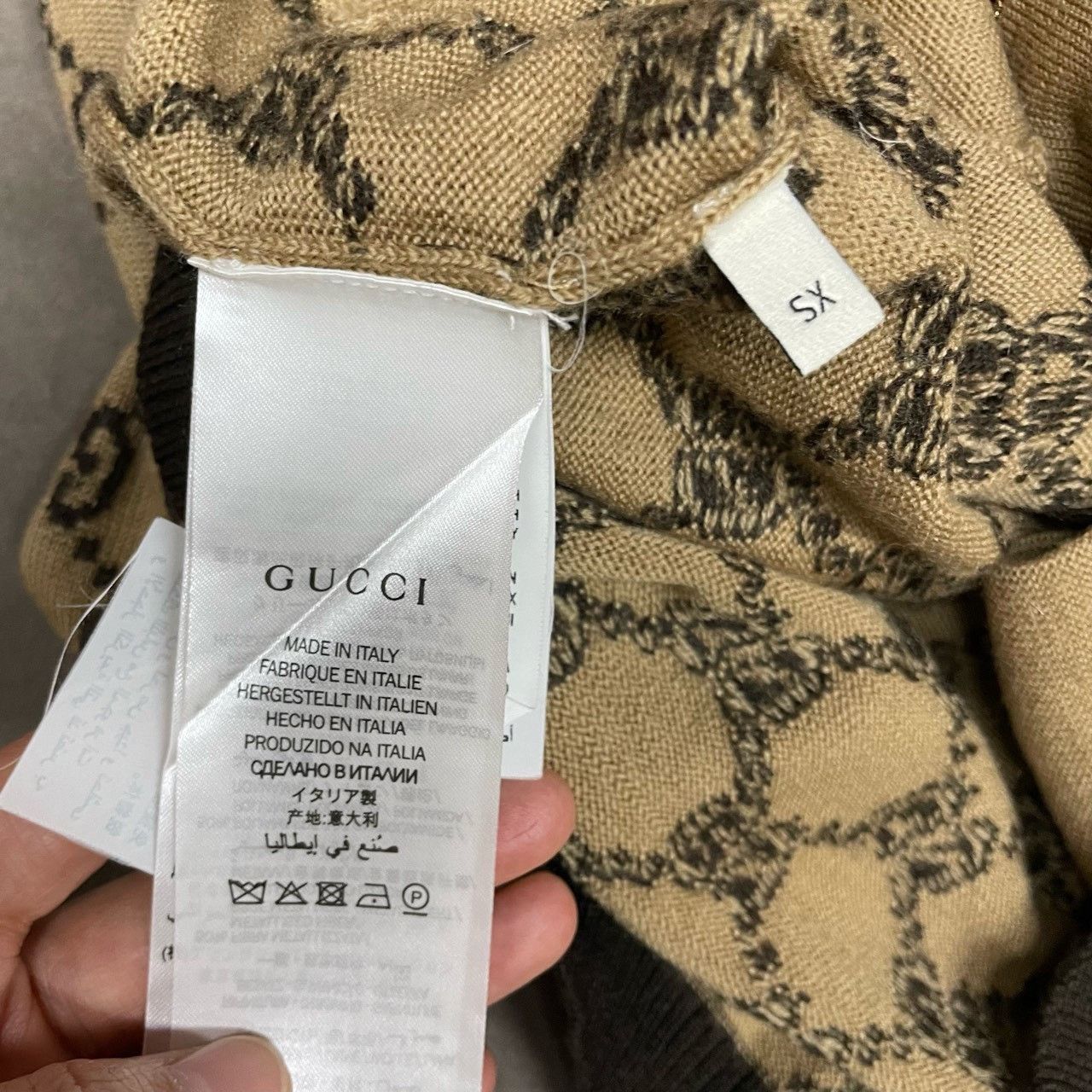 Gucci Gucci Gold full-print knitted cardigan swaeter 2501-Nextarr Size US XS / EU 42 / 0 - 4 Thumbnail