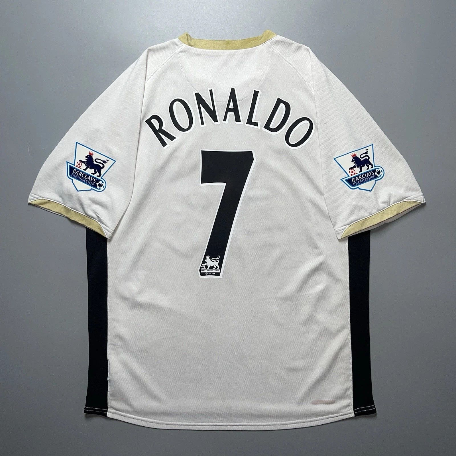 MAN UNITED NIKE 2006/2007 FOOTBALL AWAY JERSEY #7 RONALDO
