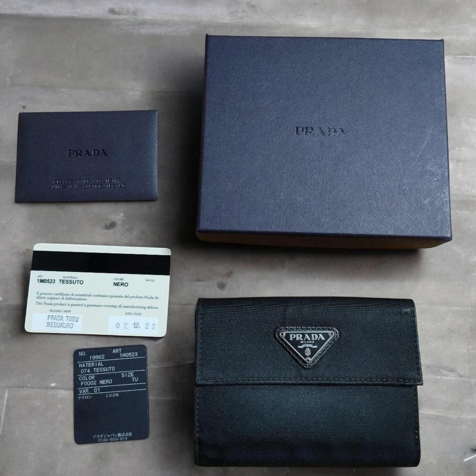 Prada Prada - Black Women's Wallet with Logo Plaque Size ONE SIZE - 1 Thumbnail