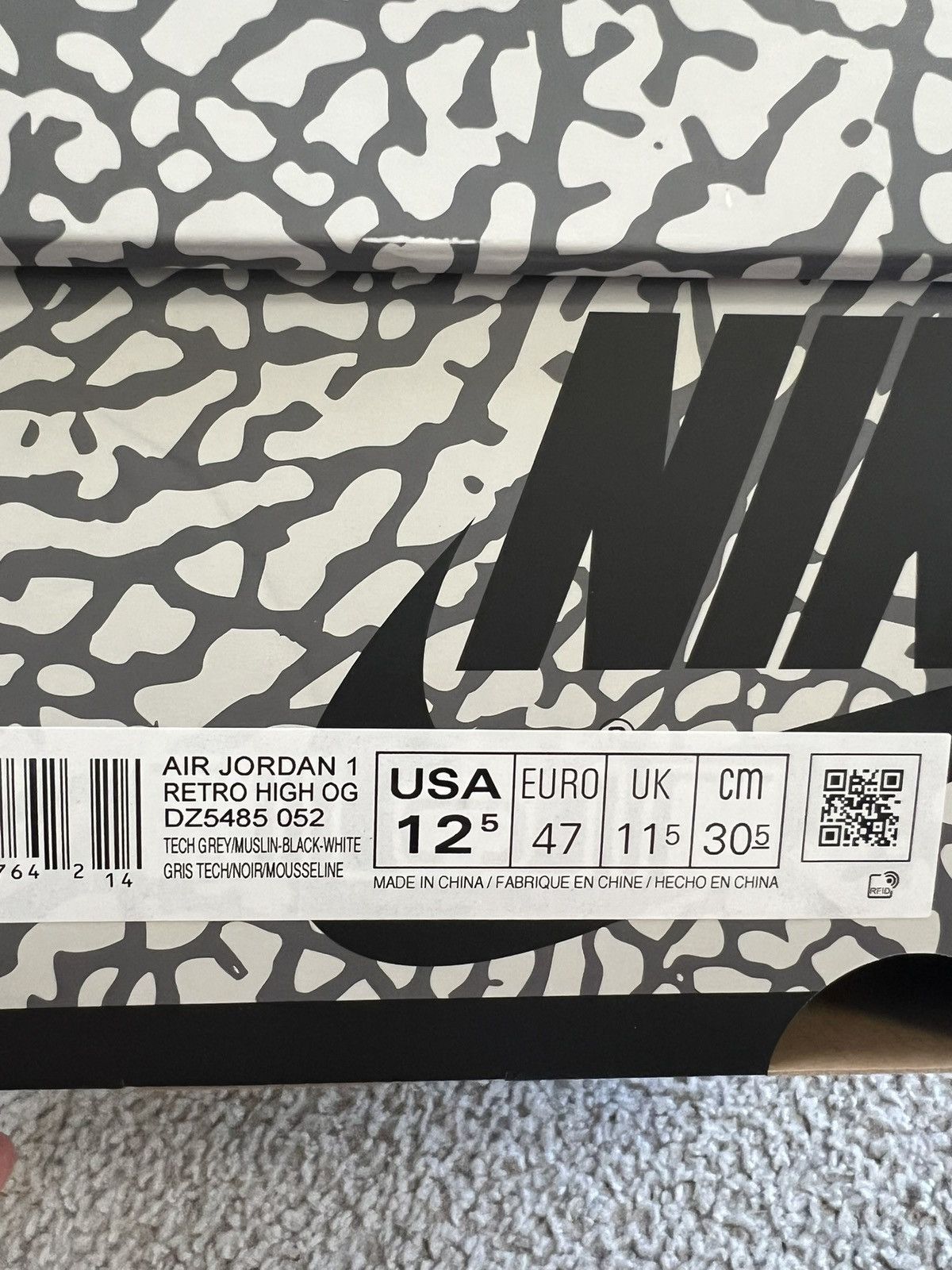 Nike Jordan 1 Retro High OG white cement Size US 12.5 / EU 45-46 - 8 Thumbnail