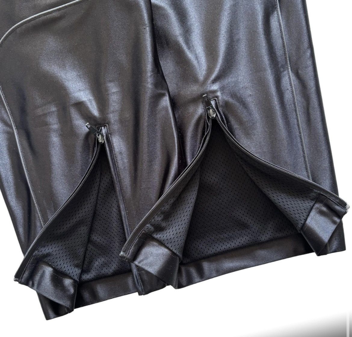 Alexander Wang Alexander Wang Black Shiny Track Pants Size US 31 - 7 Thumbnail